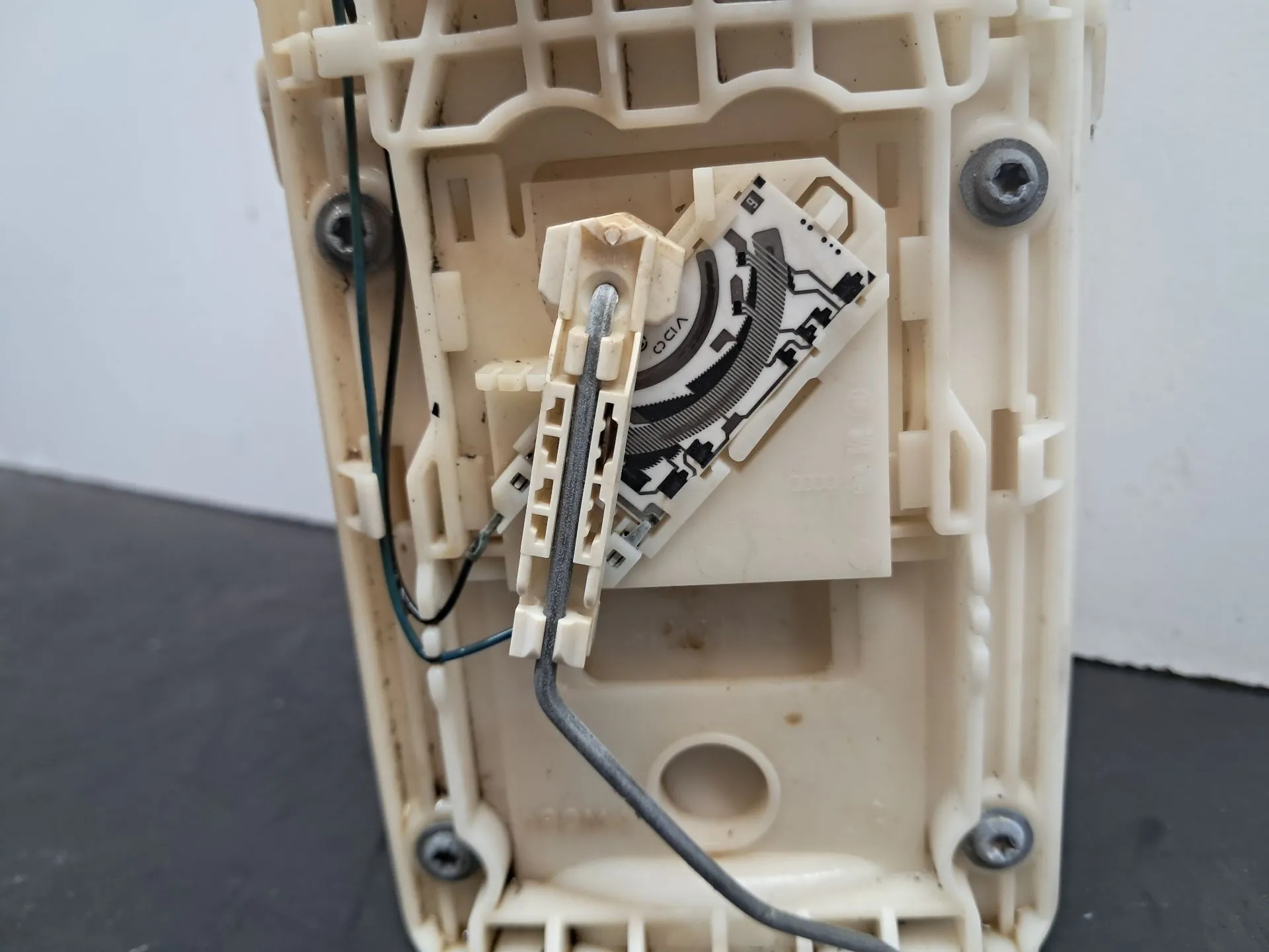 Bomba de combustible SEAT Toledo II (1M2) Imagem-2