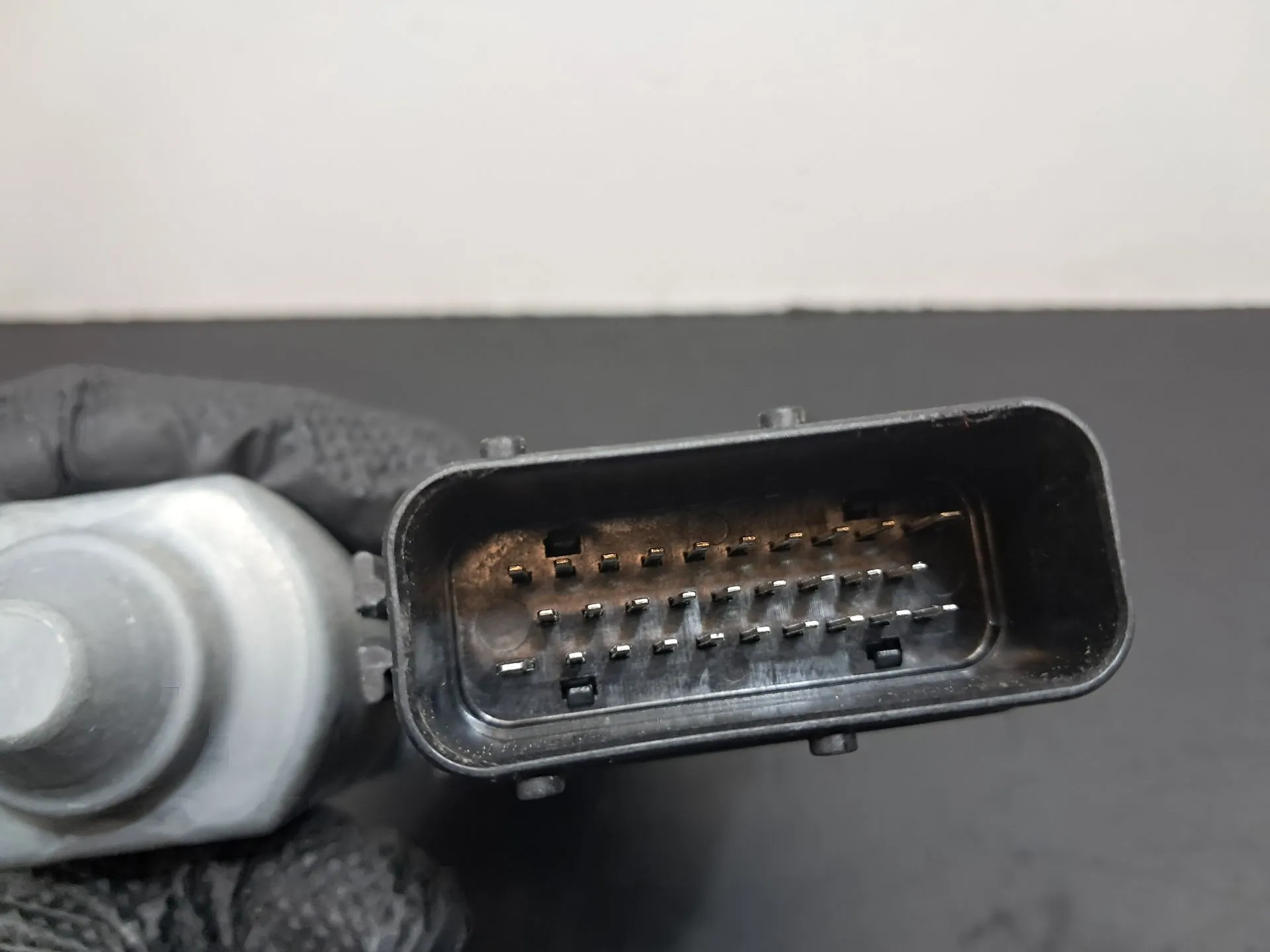 Motore alzacristallo anteriore destro SEAT Toledo II (1M2) Imagem-3
