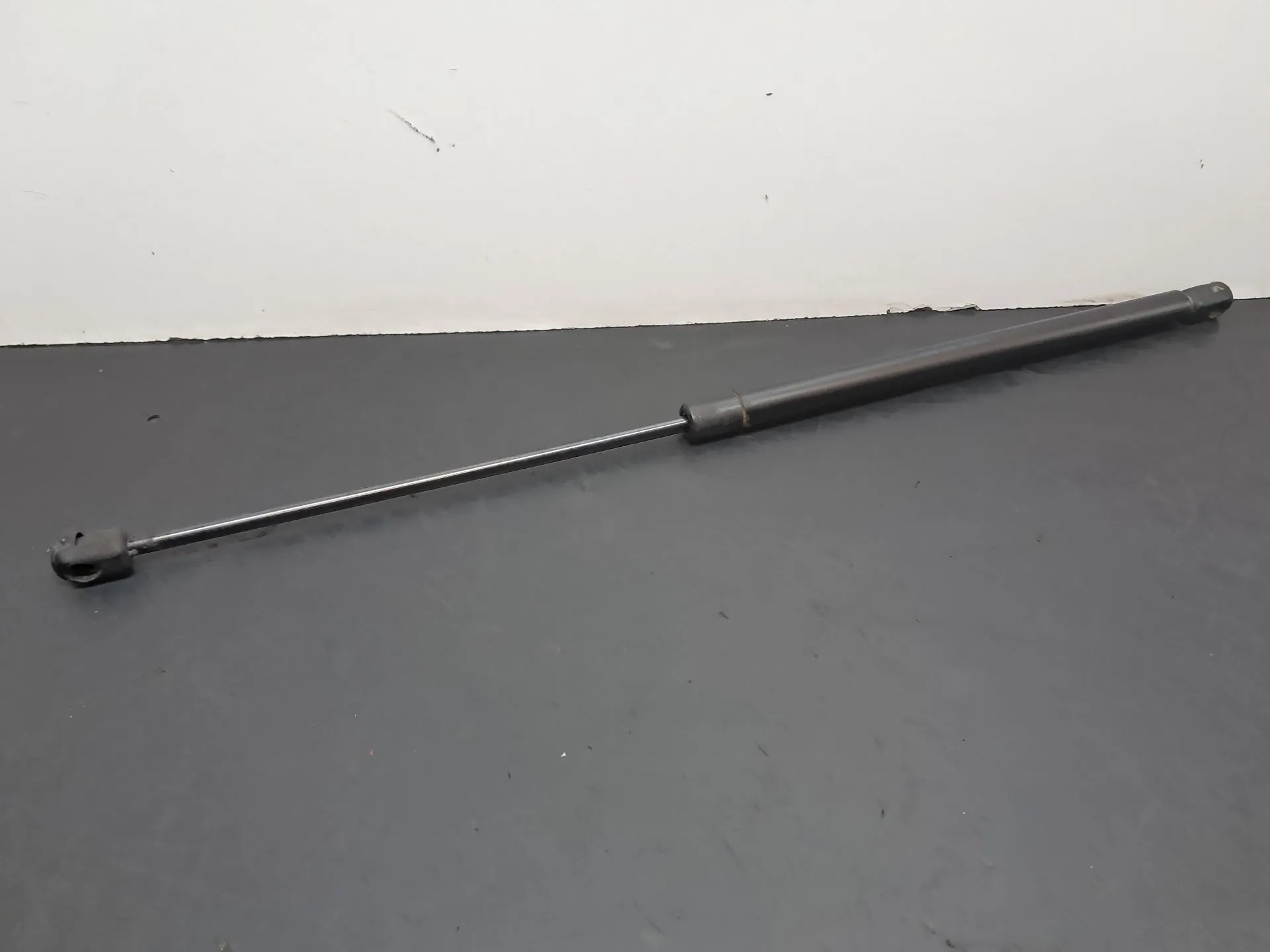 Amortiguador Capot SEAT Toledo II (1M2)