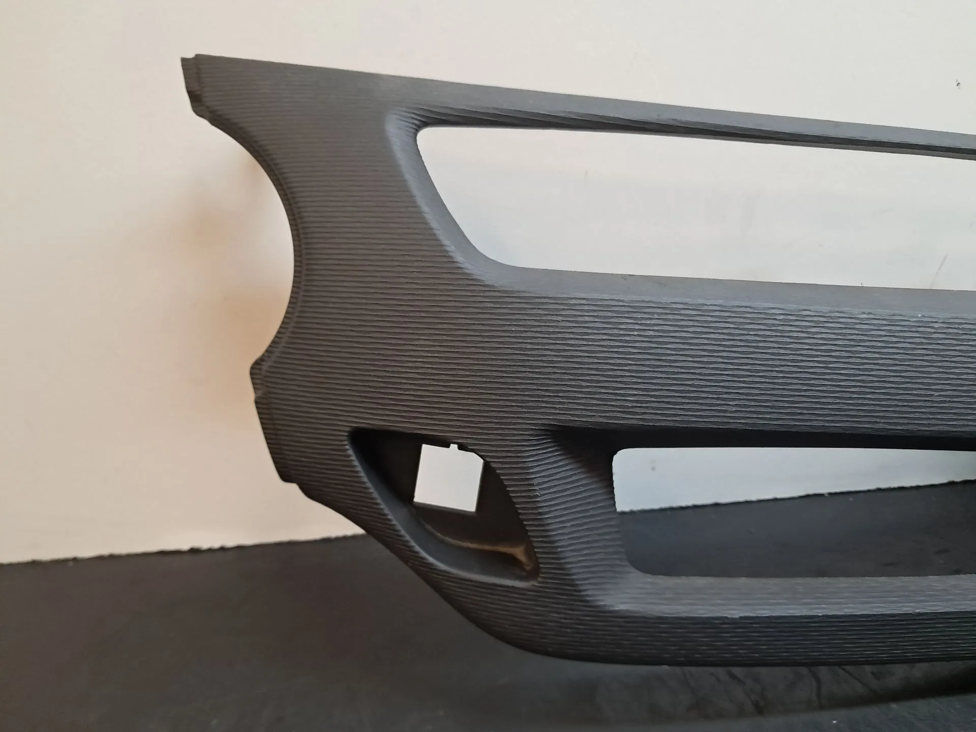 Cornice console centrale / radio / anello CITROËN C3 II (SC_) Imagem-1