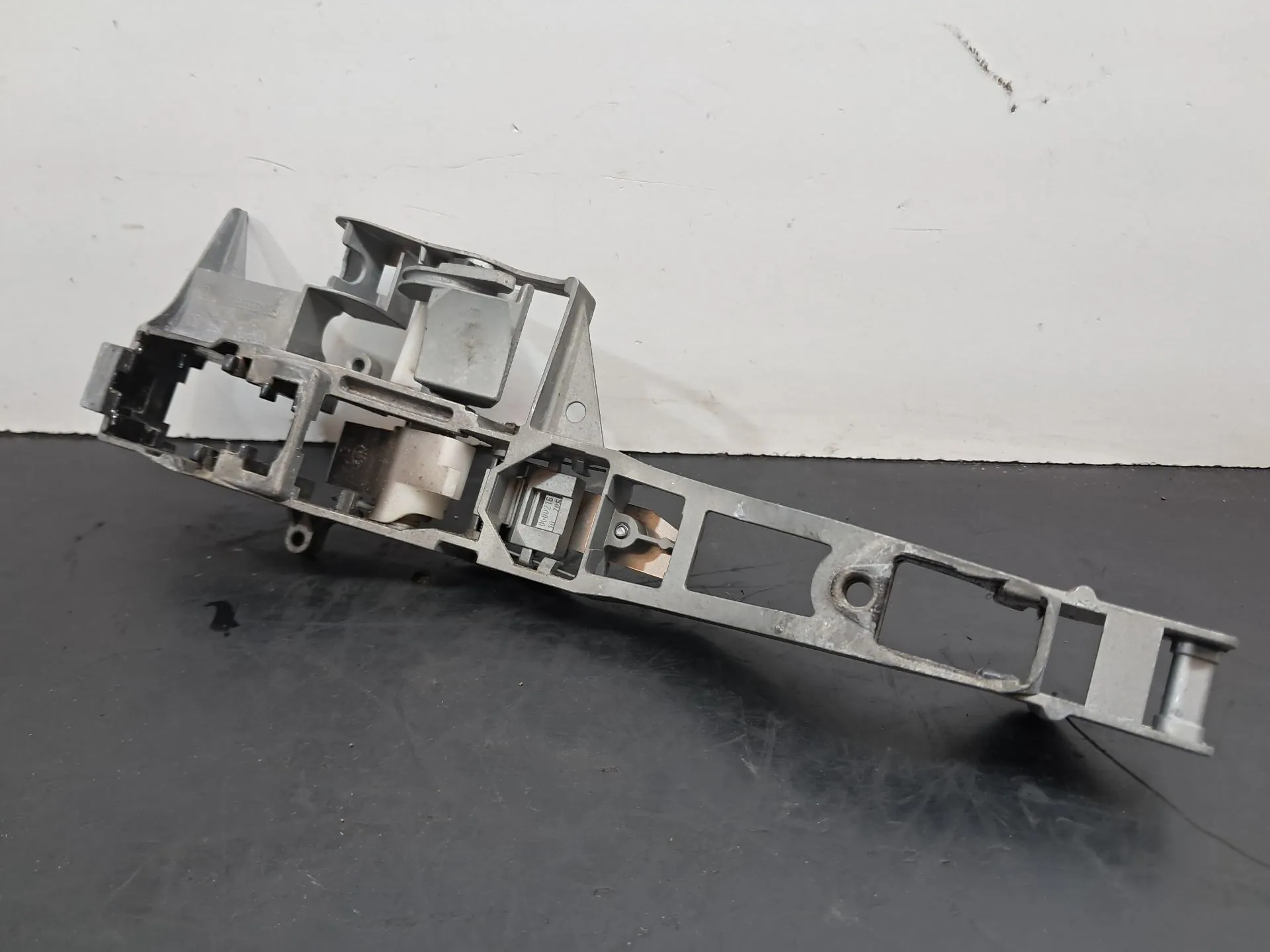Support poignée porte arrière Droite CITROËN C3 II (SC_)