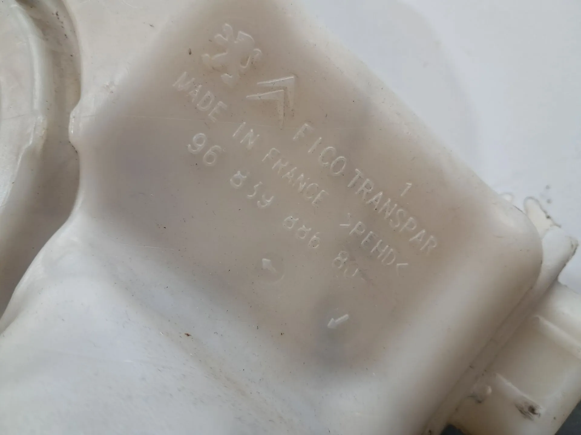 Réservoir lave-glace CITROËN C3 II (SC_) Imagem-1