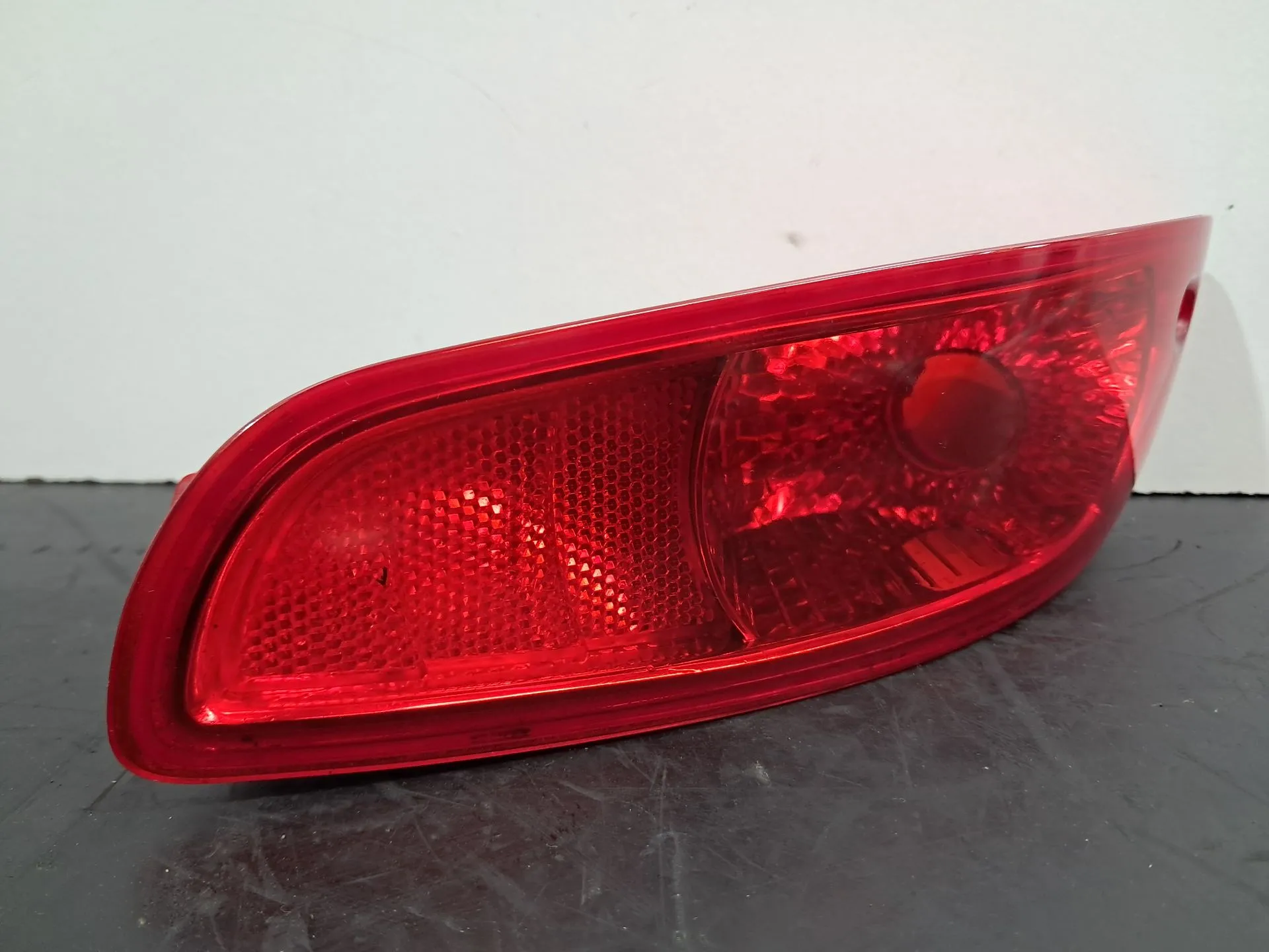 Right rear fog light HYUNDAI Santa Fé II (CM) Imagem-1