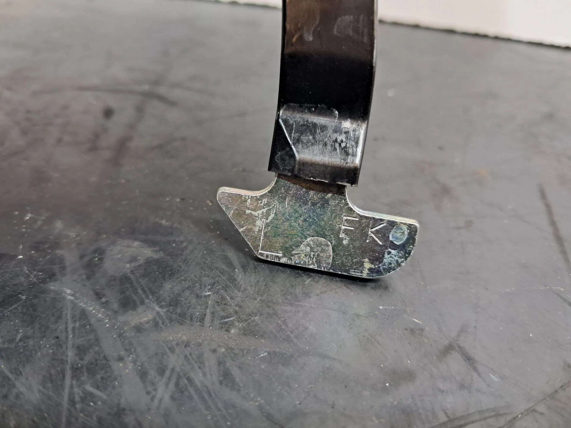 Limitador de puerta delantero derecho TOYOTA RAV4 V (_A5_, _H5_) Imagem-3