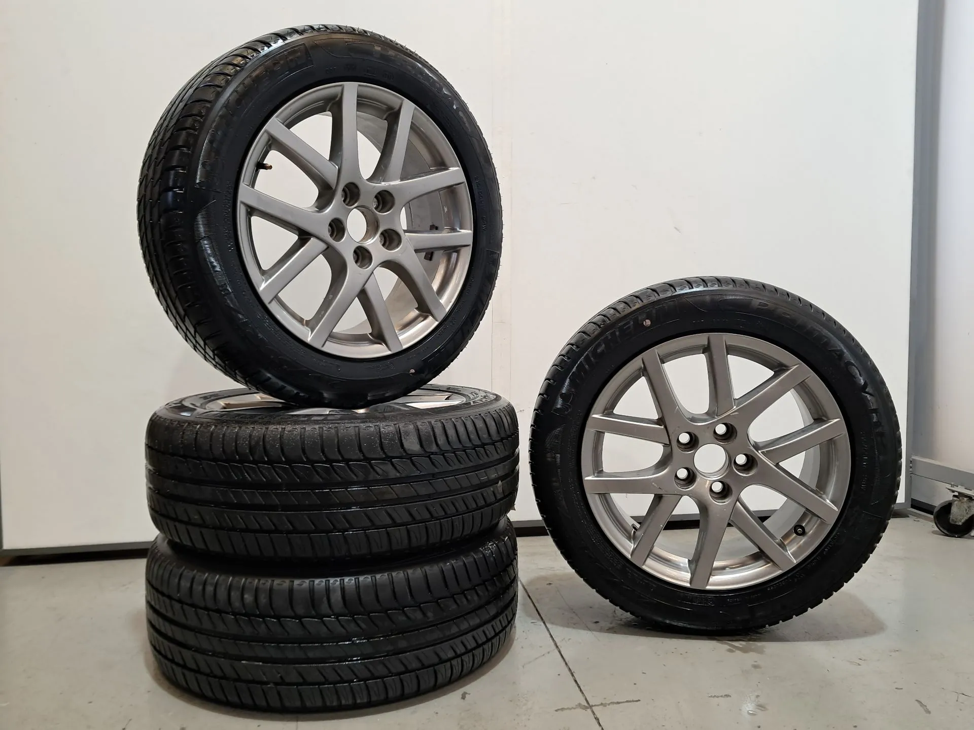 Set di cerchi TOYOTA Verso (_R2_)