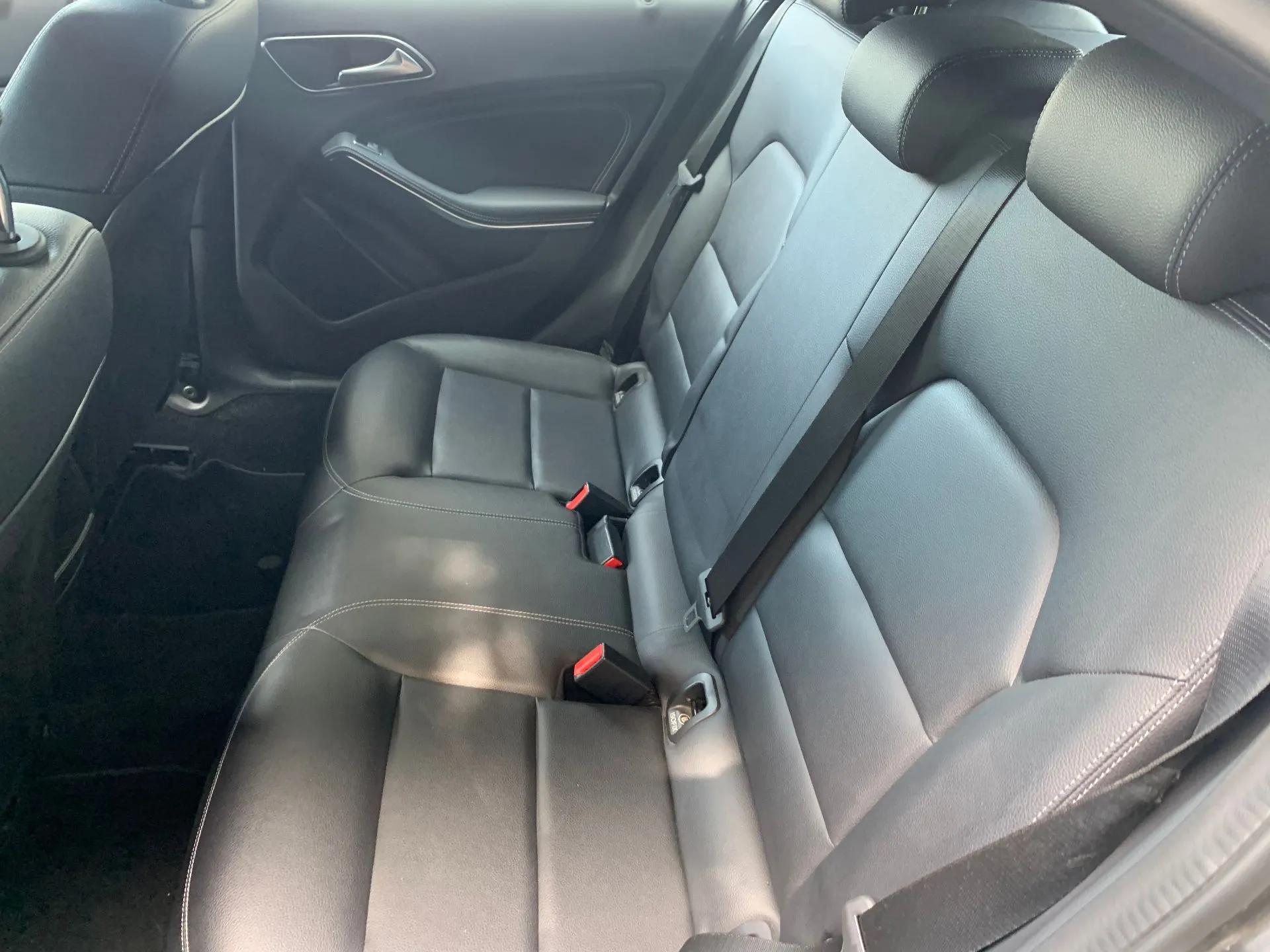 Ensemble sièges MERCEDES-BENZ Classe A (W176) Imagem-2