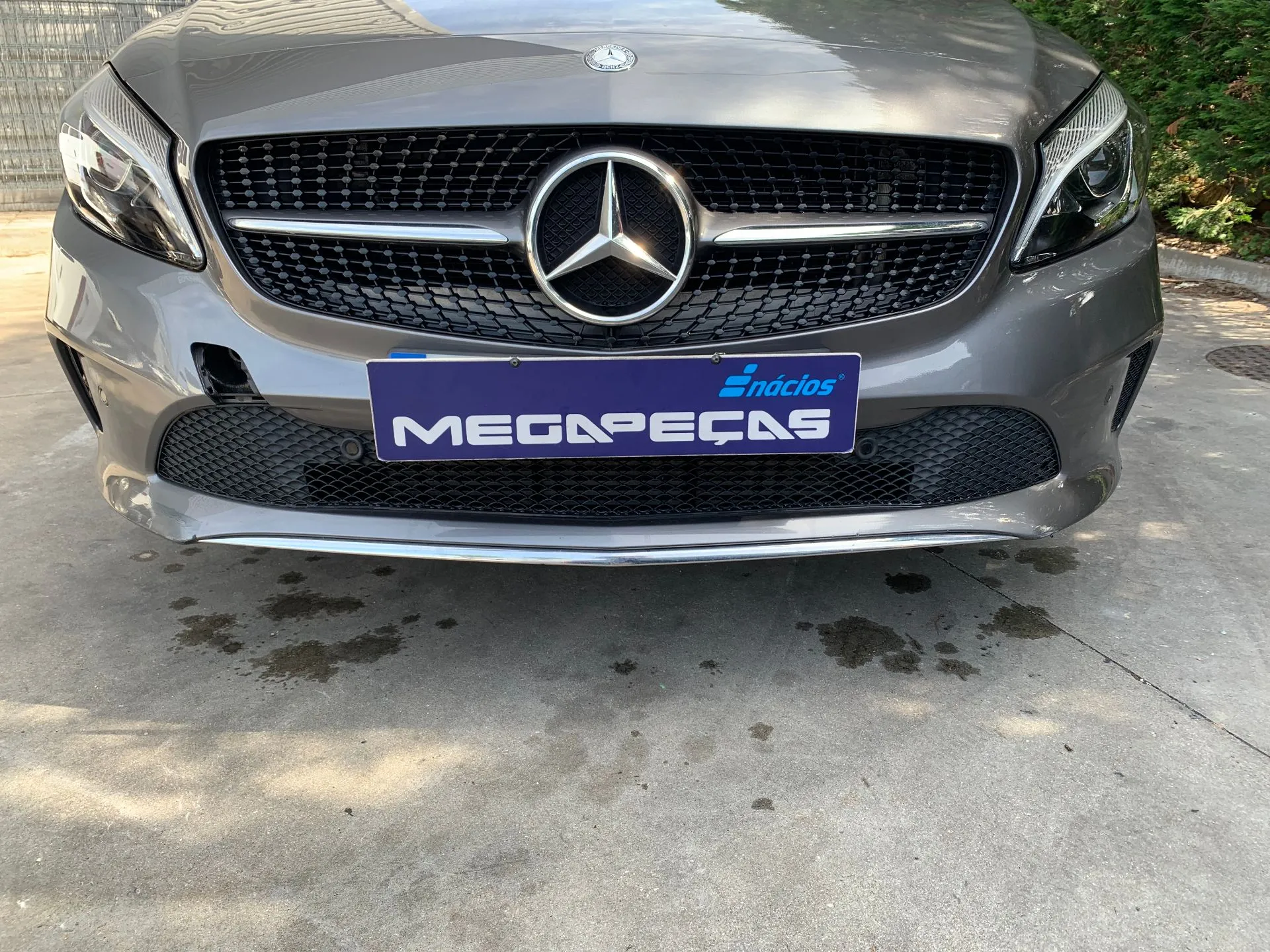 Pára-choques frente MERCEDES-BENZ Classe A (W176)