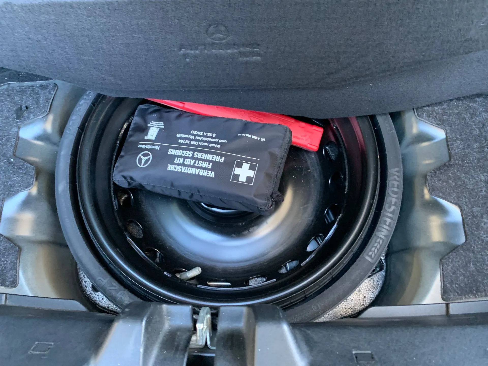 Kit de rueda de repuesto MERCEDES-BENZ SLK (R171)