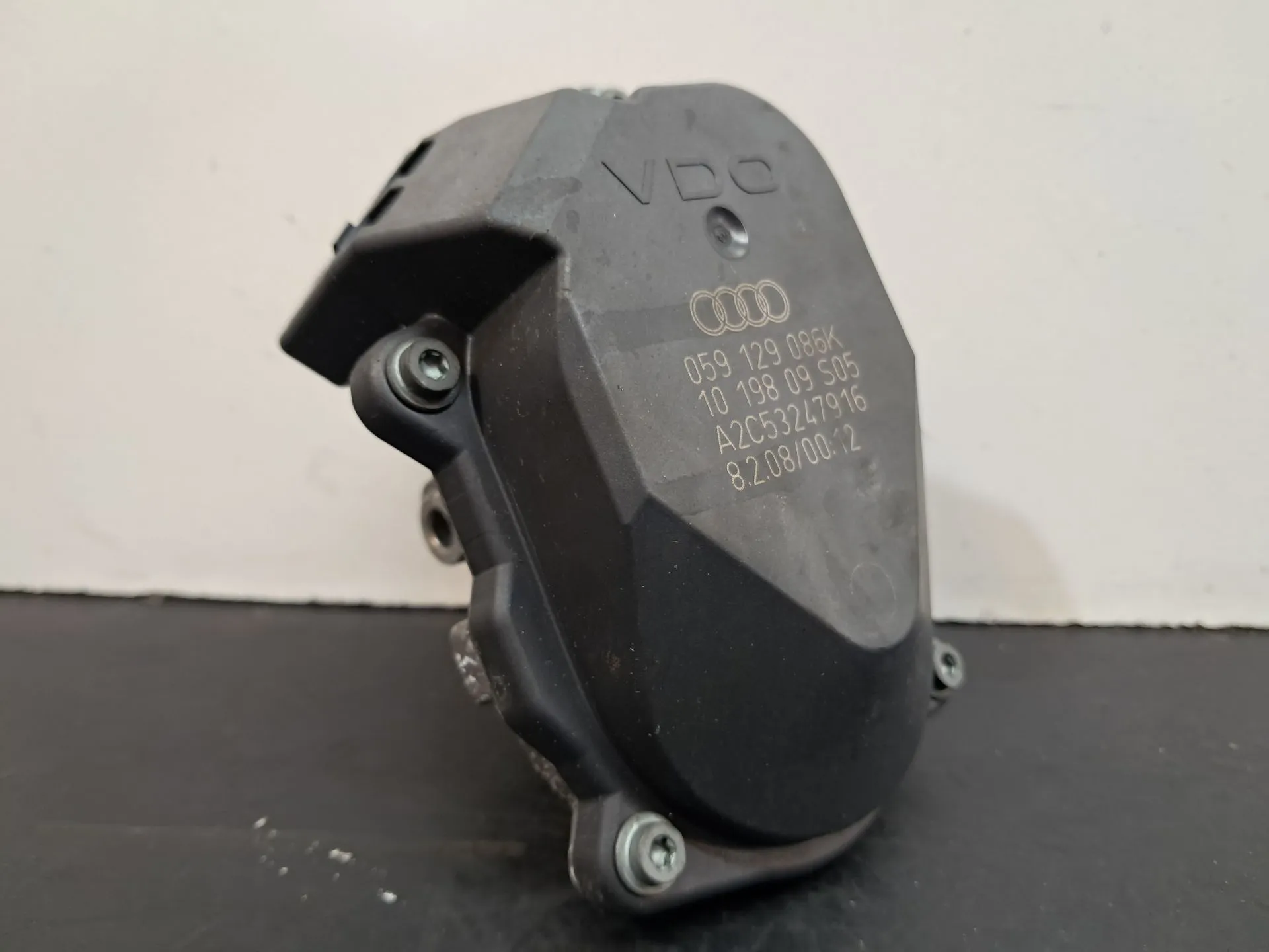 Throttle Body Motor AUDI A4 (8K2, B8)