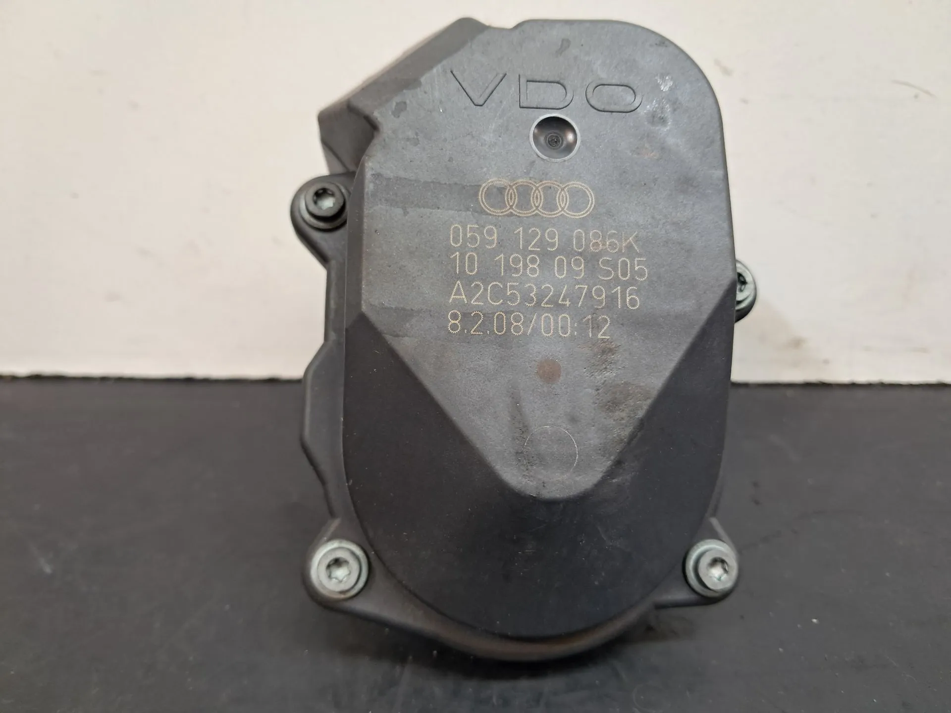 Throttle Body Motor AUDI A4 (8K2, B8) Imagem-1