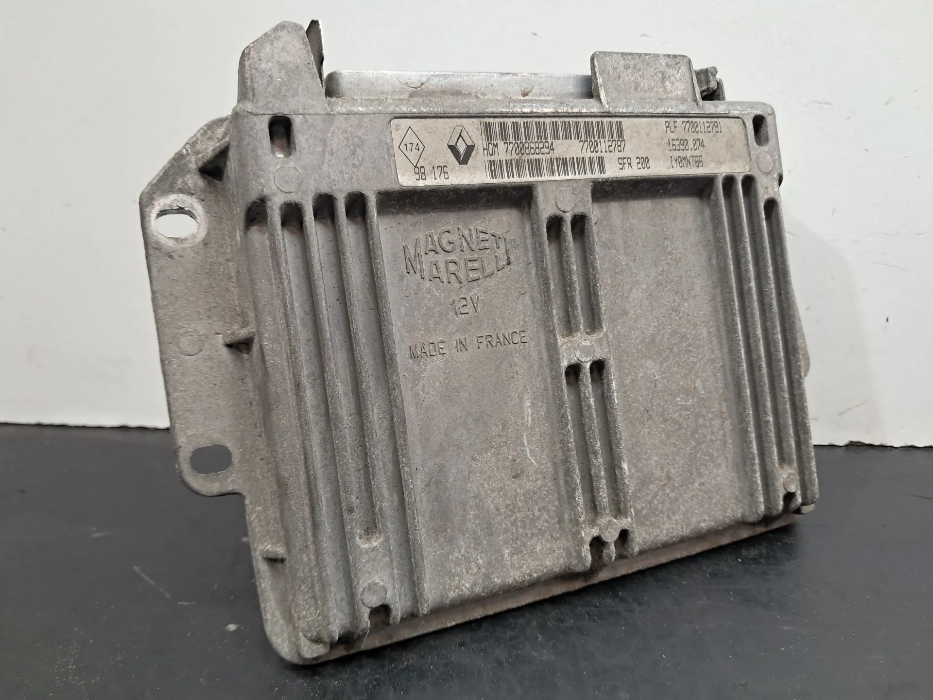 Centralina motor / ECU RENAULT Clio II (BB0/1/2_, CB0/1/2_)