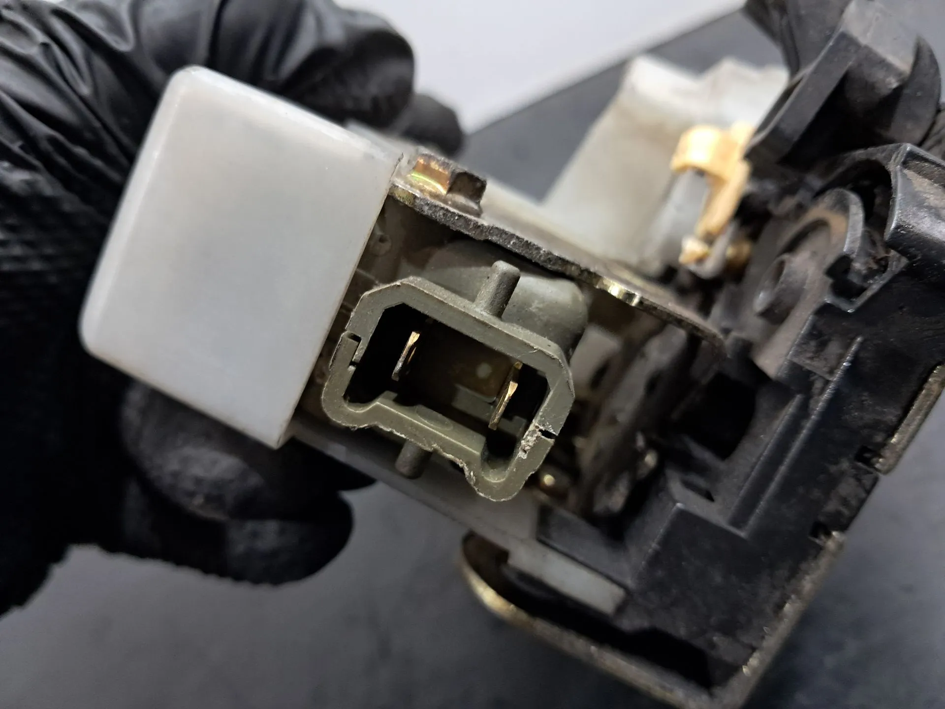 Serratura /Chiusura porta posteriore sinistra RENAULT Clio II (BB0/1/2_, CB0/1/2_) Imagem-3