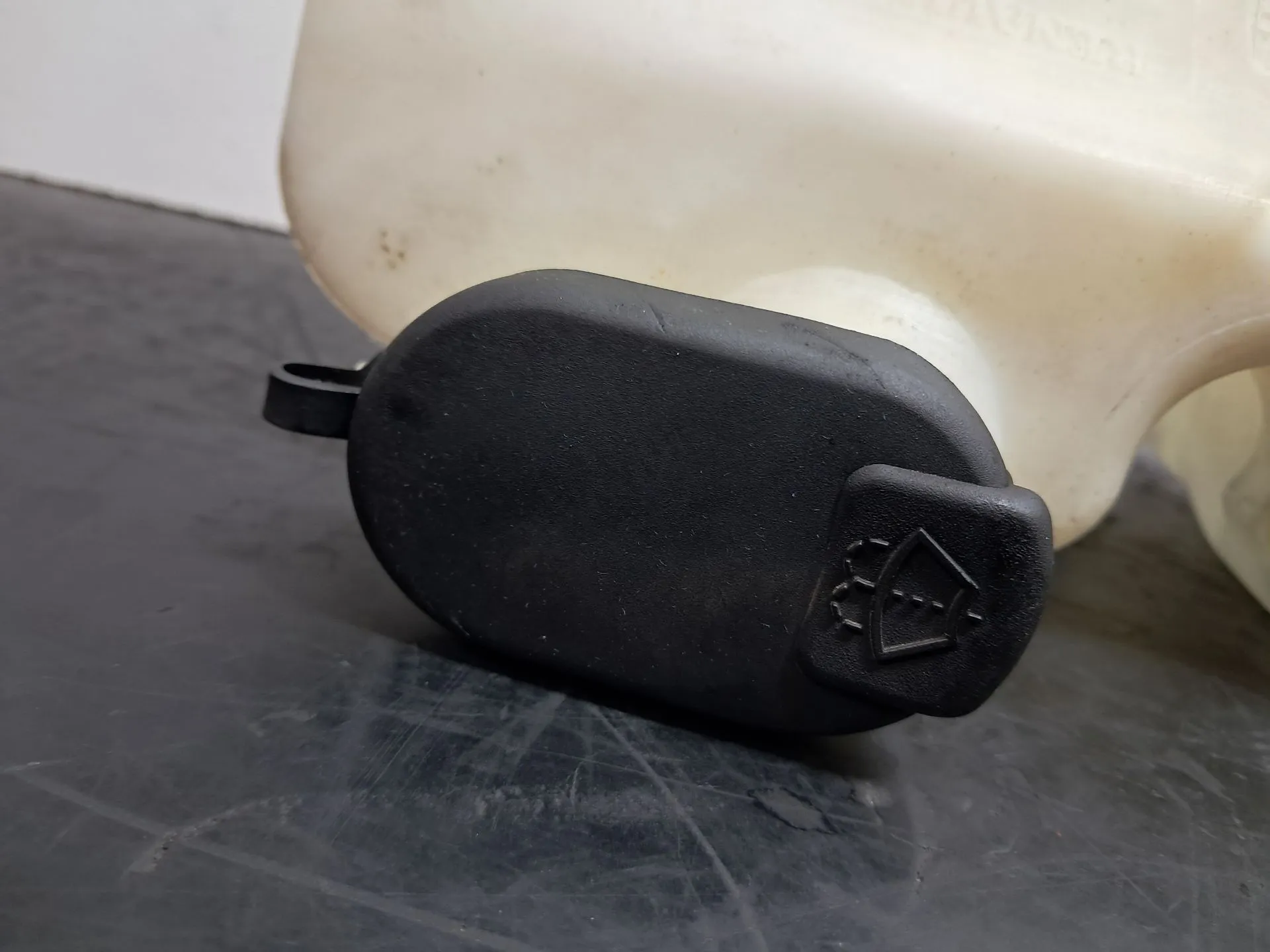 Vaschetta tergicristallo RENAULT Clio II (BB0/1/2_, CB0/1/2_) Imagem-4