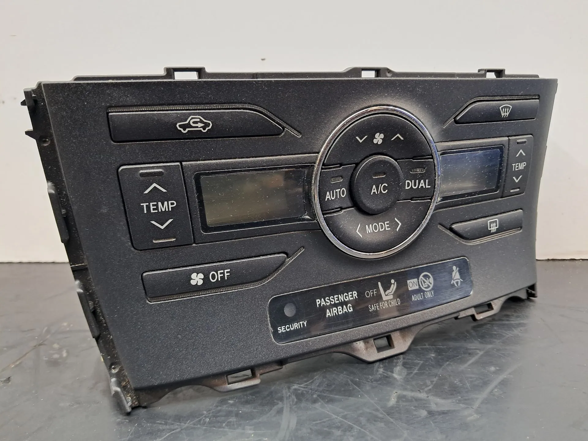 Mando climatizador TOYOTA Auris Hatchback (_E15_)