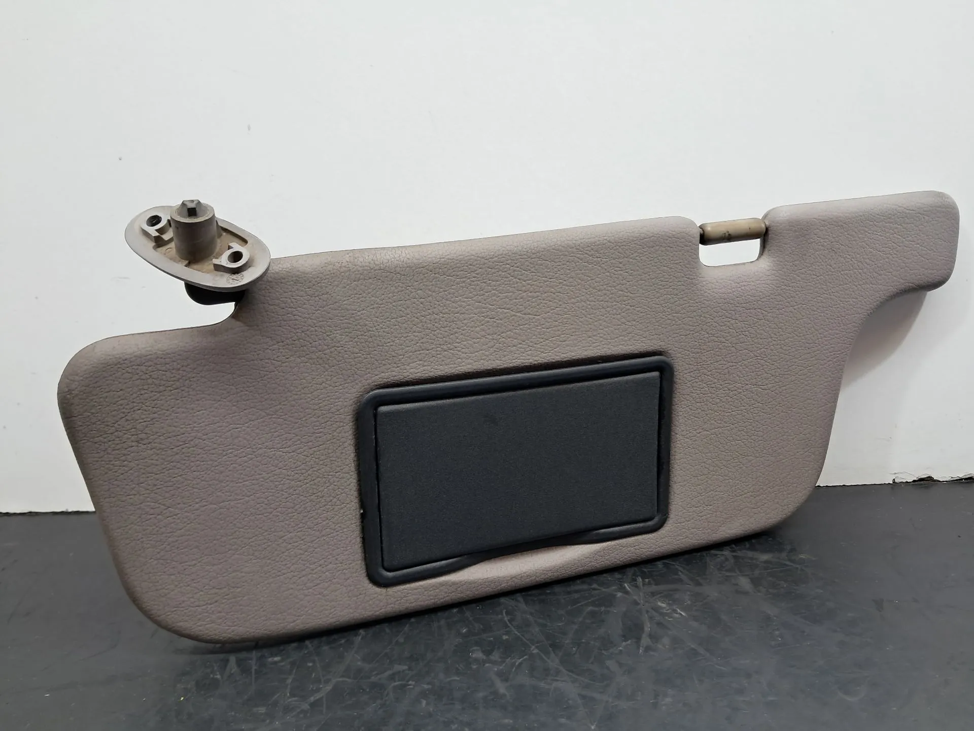 Left Sun Visor NISSAN Micra II (K11)