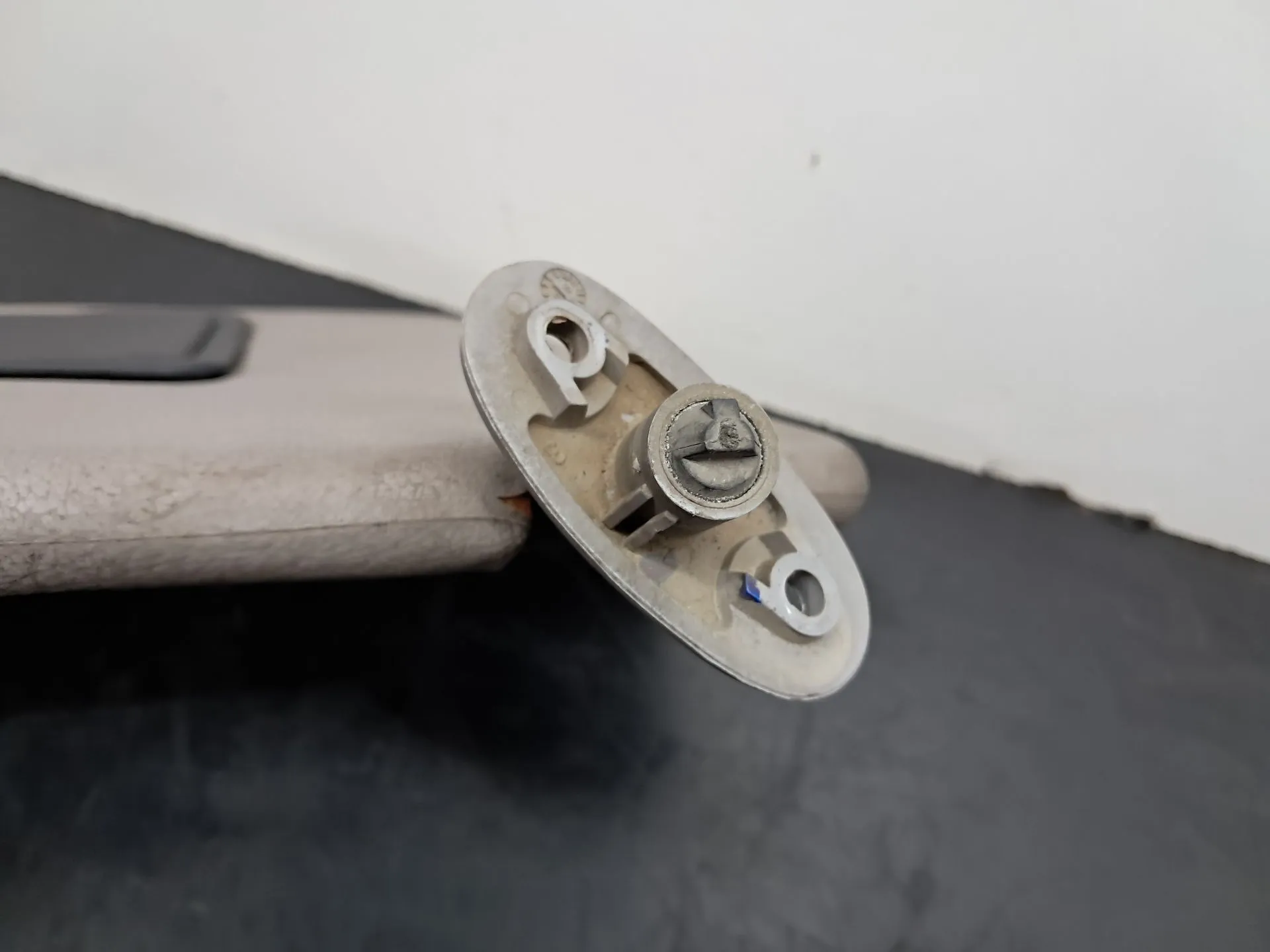 Left Sun Visor NISSAN Micra II (K11) Imagem-5