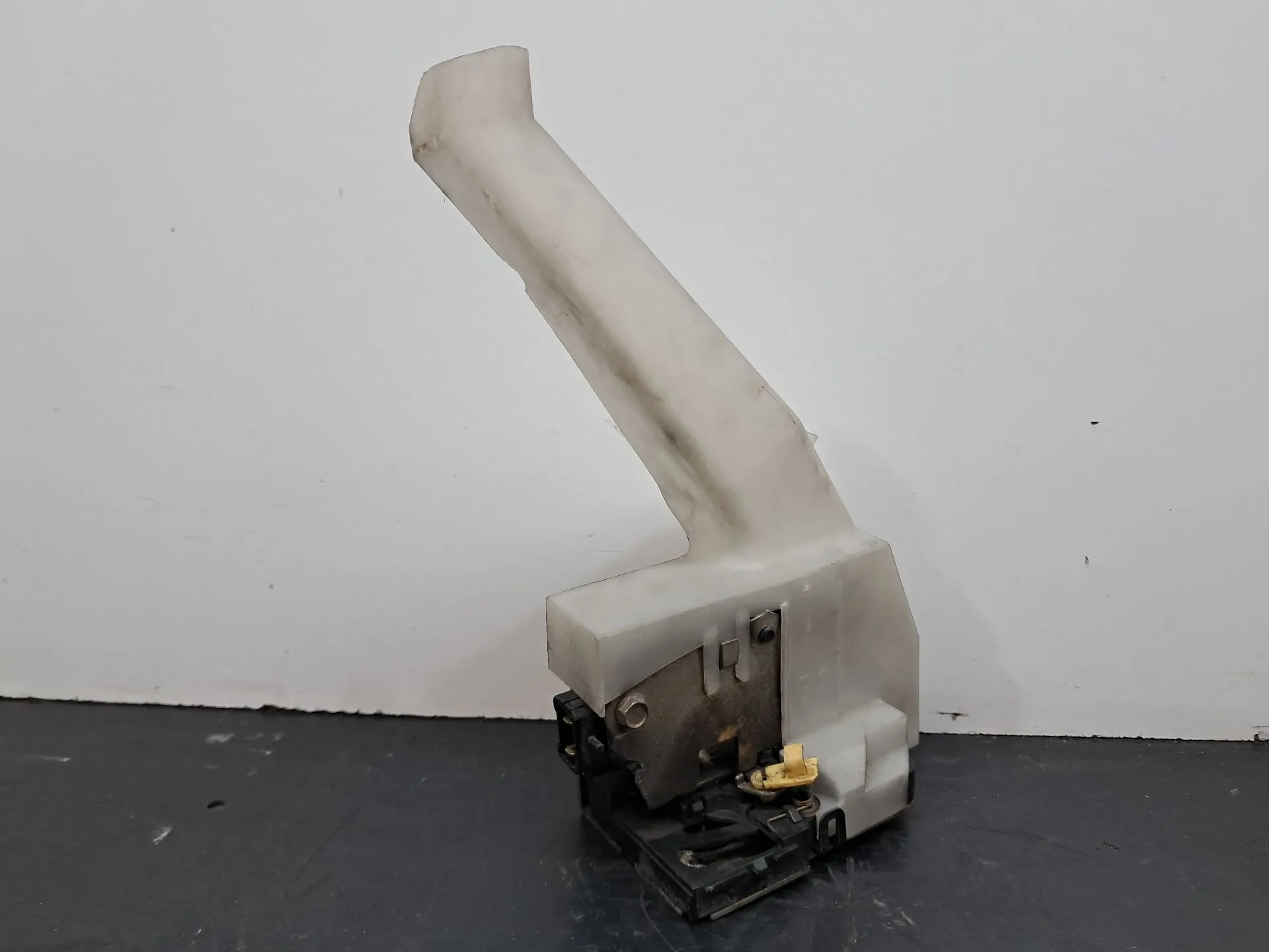 Serratura / chiusura posteriore Sinistra RENAULT Megane I (BA0/1_)