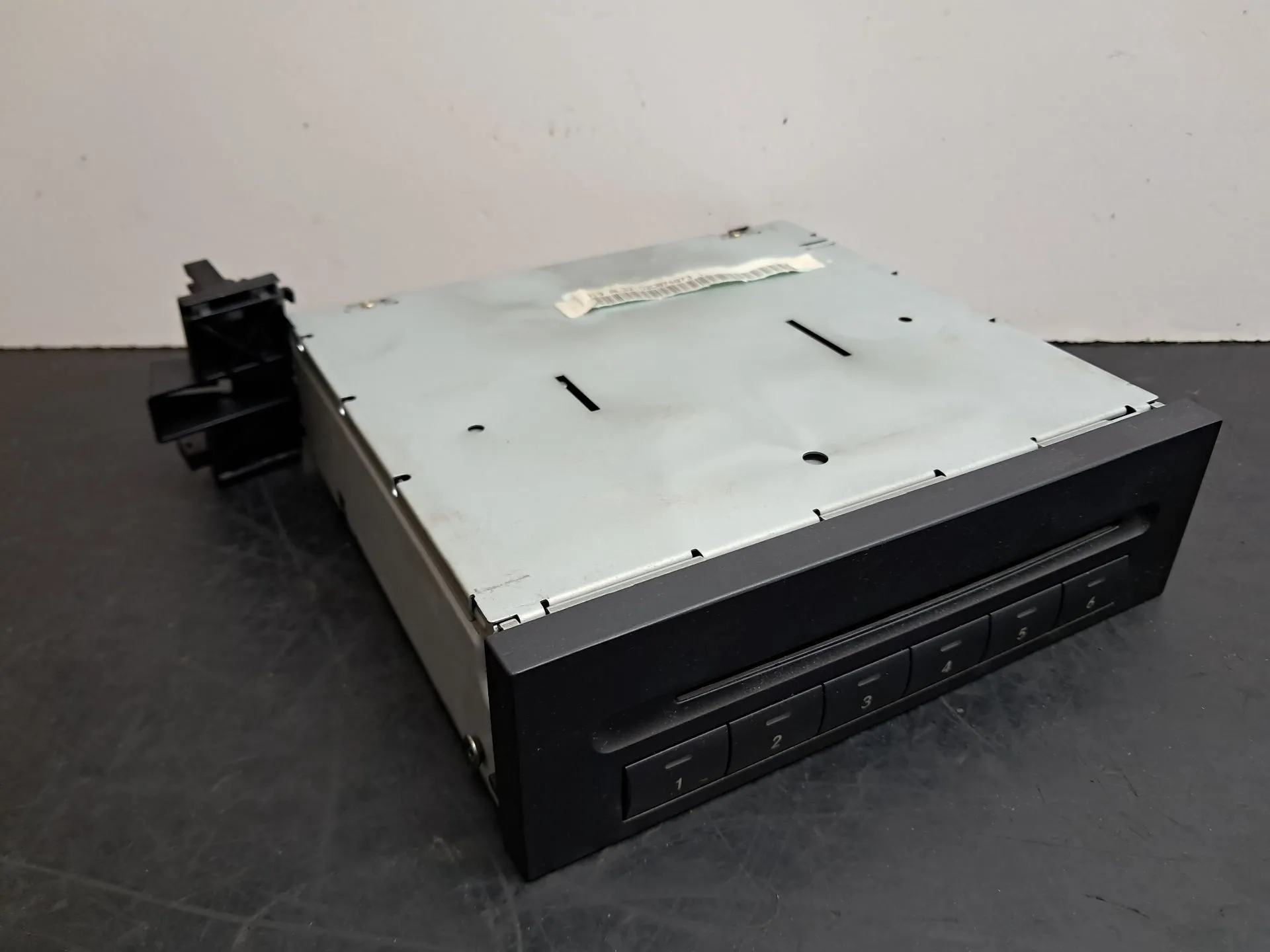 Lettore CD / Scatola MERCEDES-BENZ Classe E (W211)