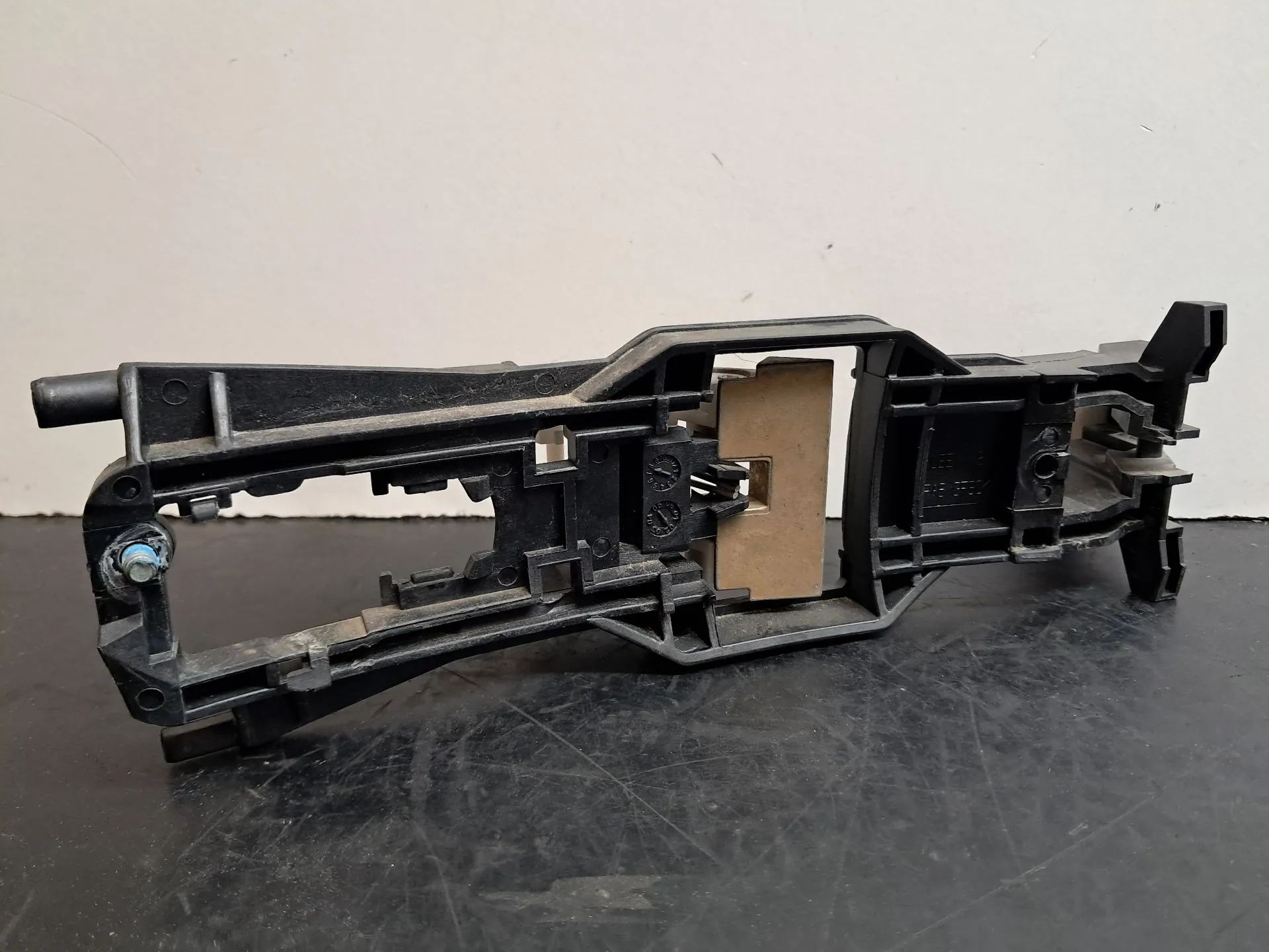 Supporto maniglia porta anteriore destra MERCEDES-BENZ Classe E (W211)