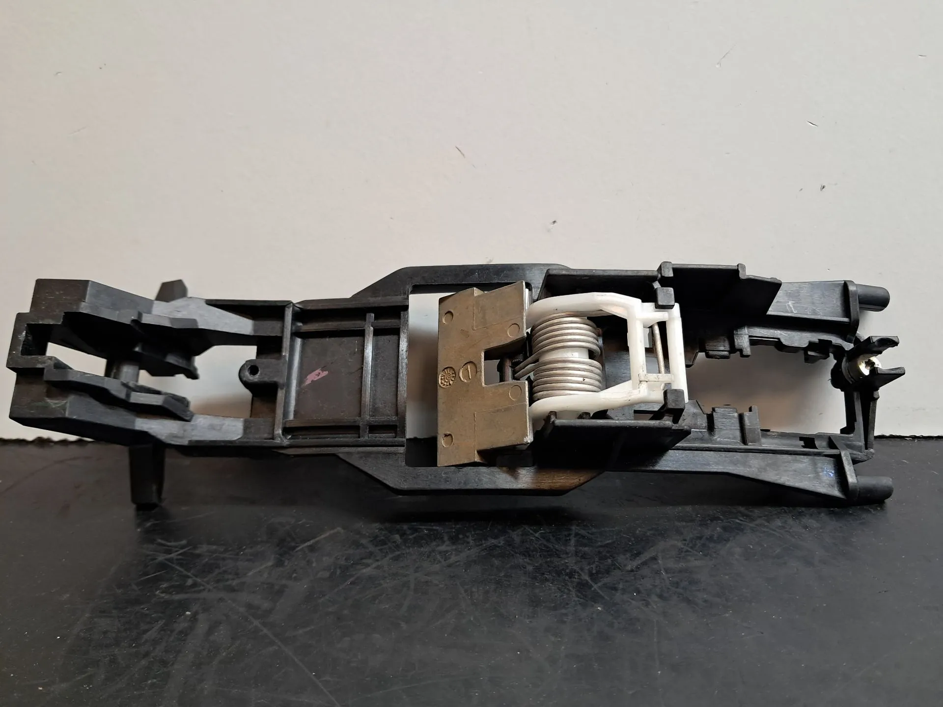 Supporto maniglia porta anteriore destra MERCEDES-BENZ Classe E (W211) Imagem-2