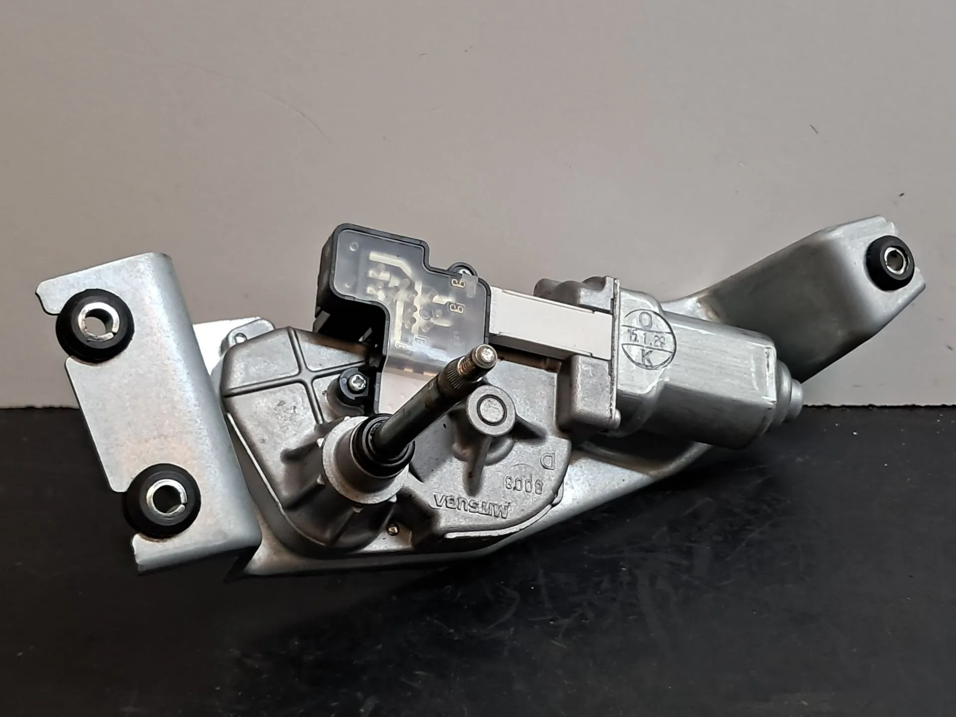 Essuie-glace moteur arrière BMW 1 (F20)