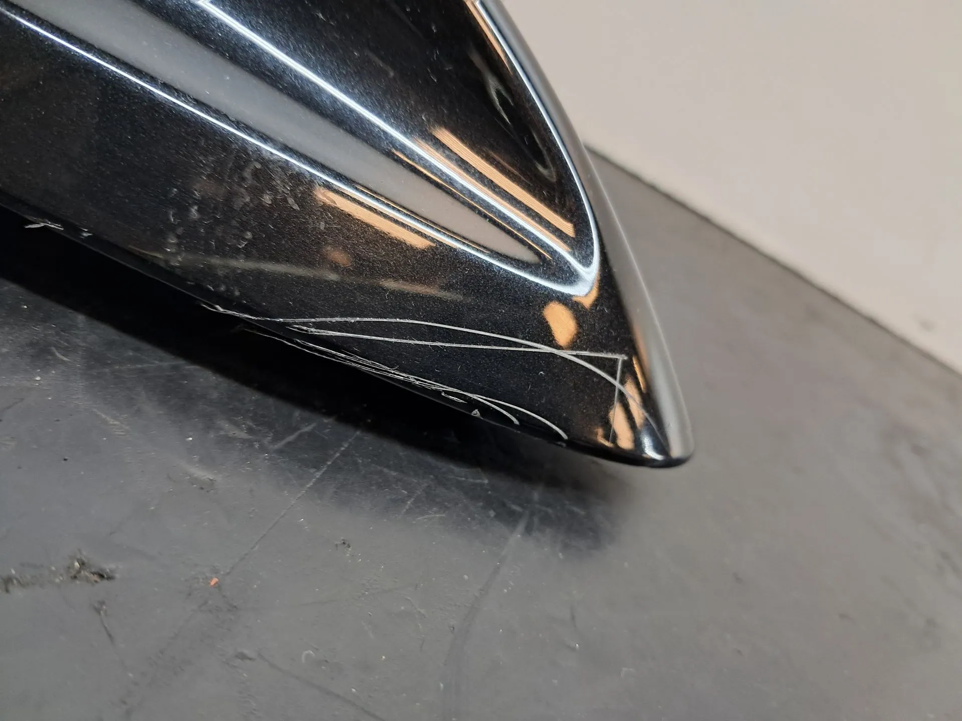 Antenne BMW 1 (F20) Imagem-2