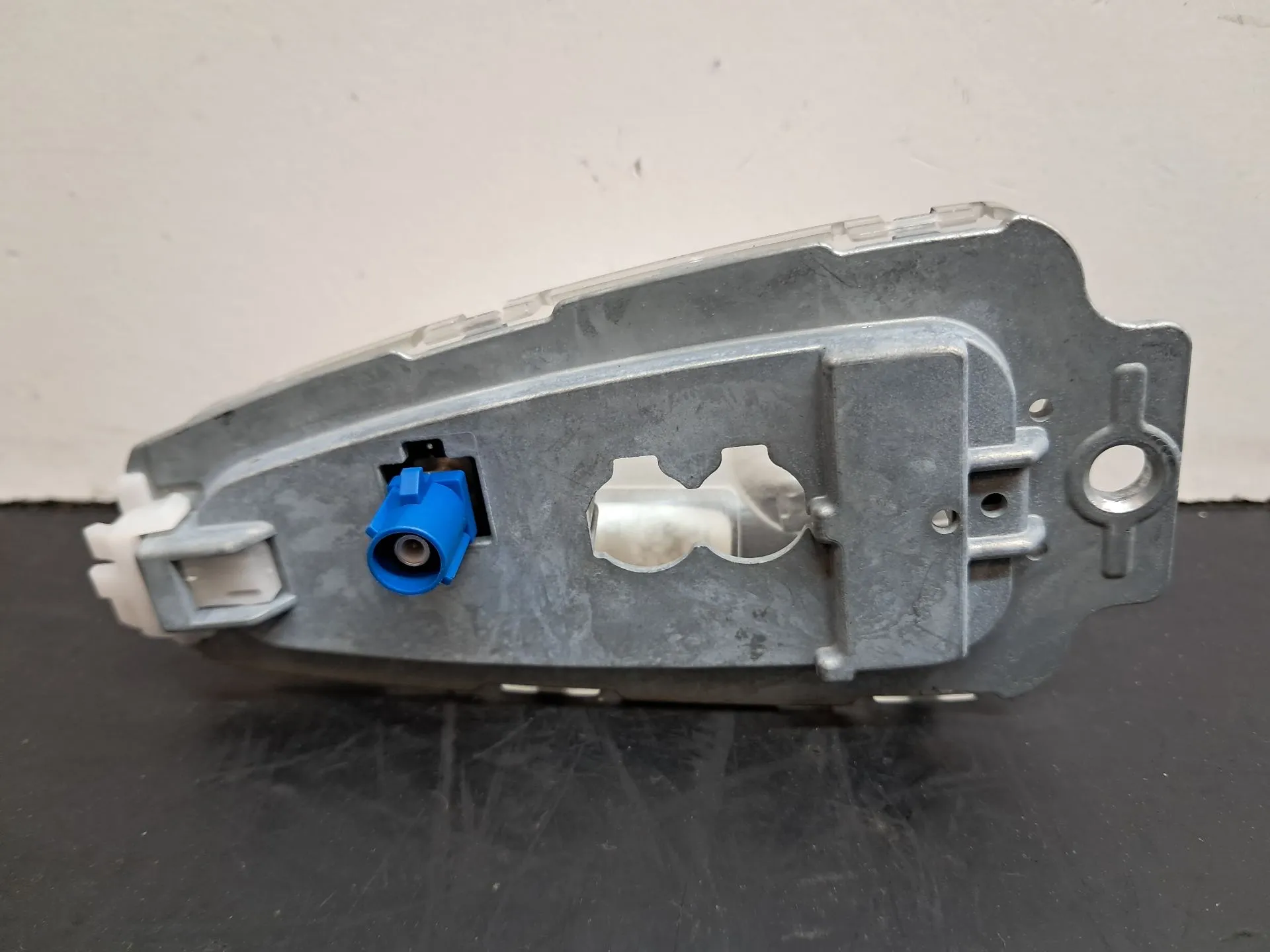 Antenne BMW 1 (F20) Imagem-5