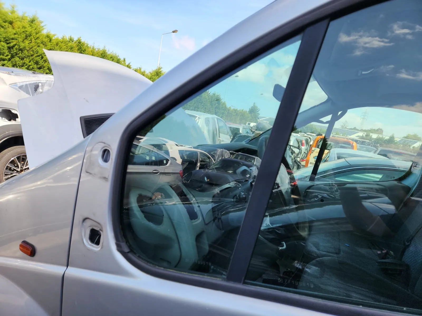 Vetro triangolare anteriore sinistro RENAULT Trafic II (FL)