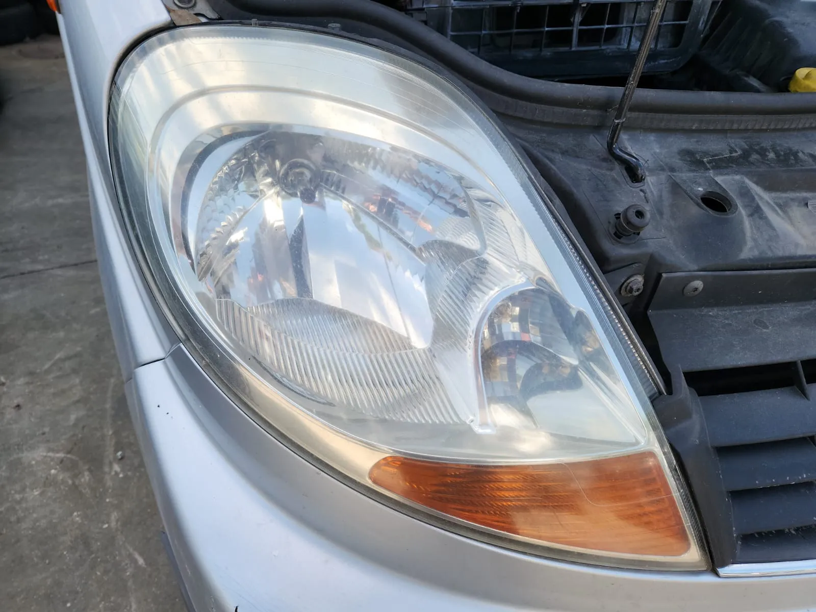 Faro anteriore destro RENAULT Trafic II (FL)