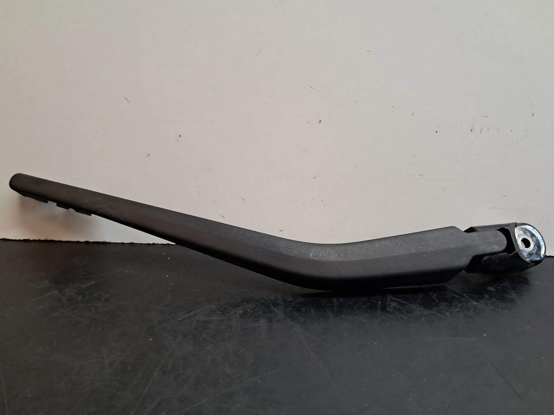 Bras / tige d'essuie-glace arrière BMW 1 (F20)