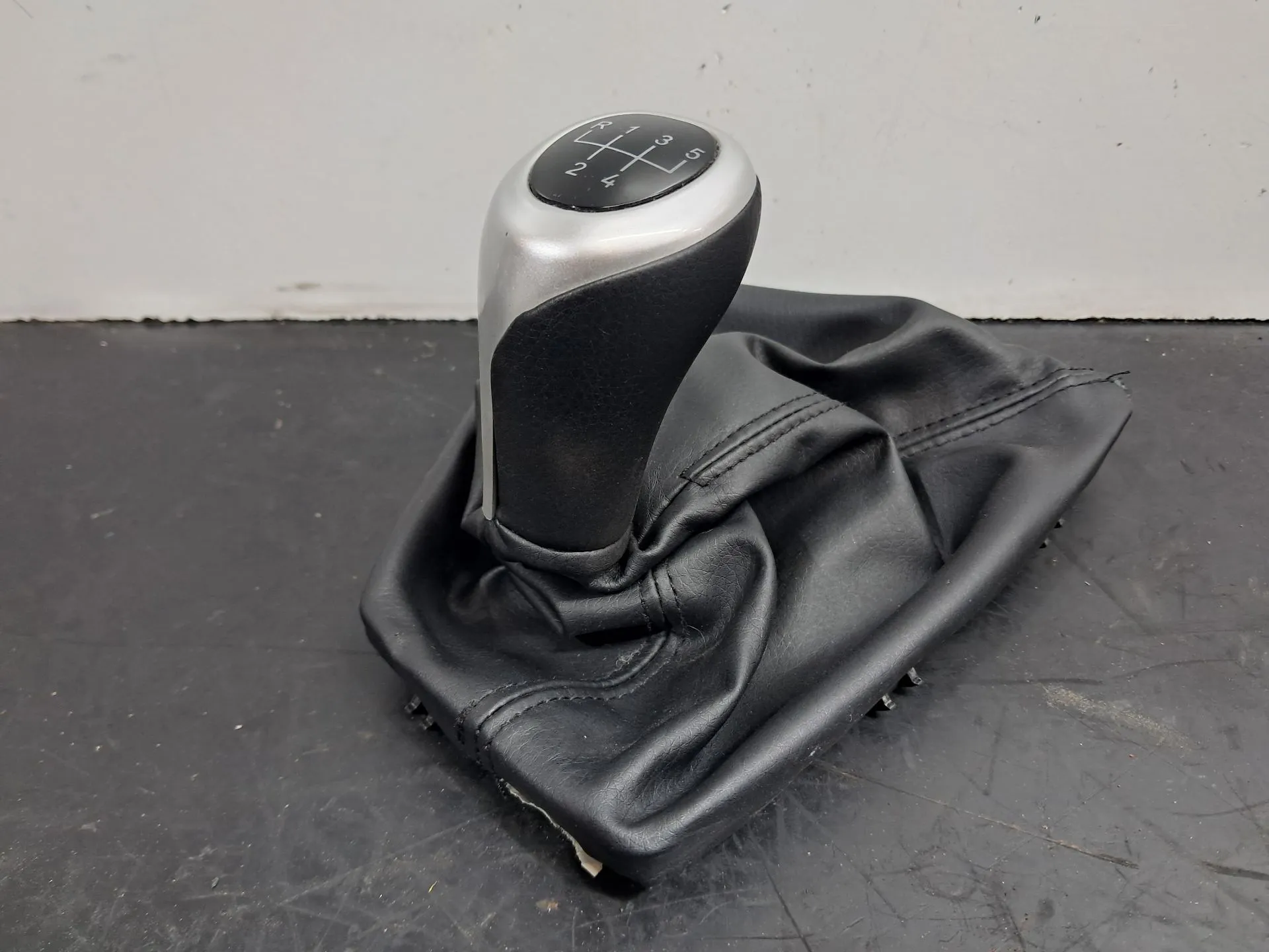 Pommeau / Soufflet de levier BMW 1 (F20)