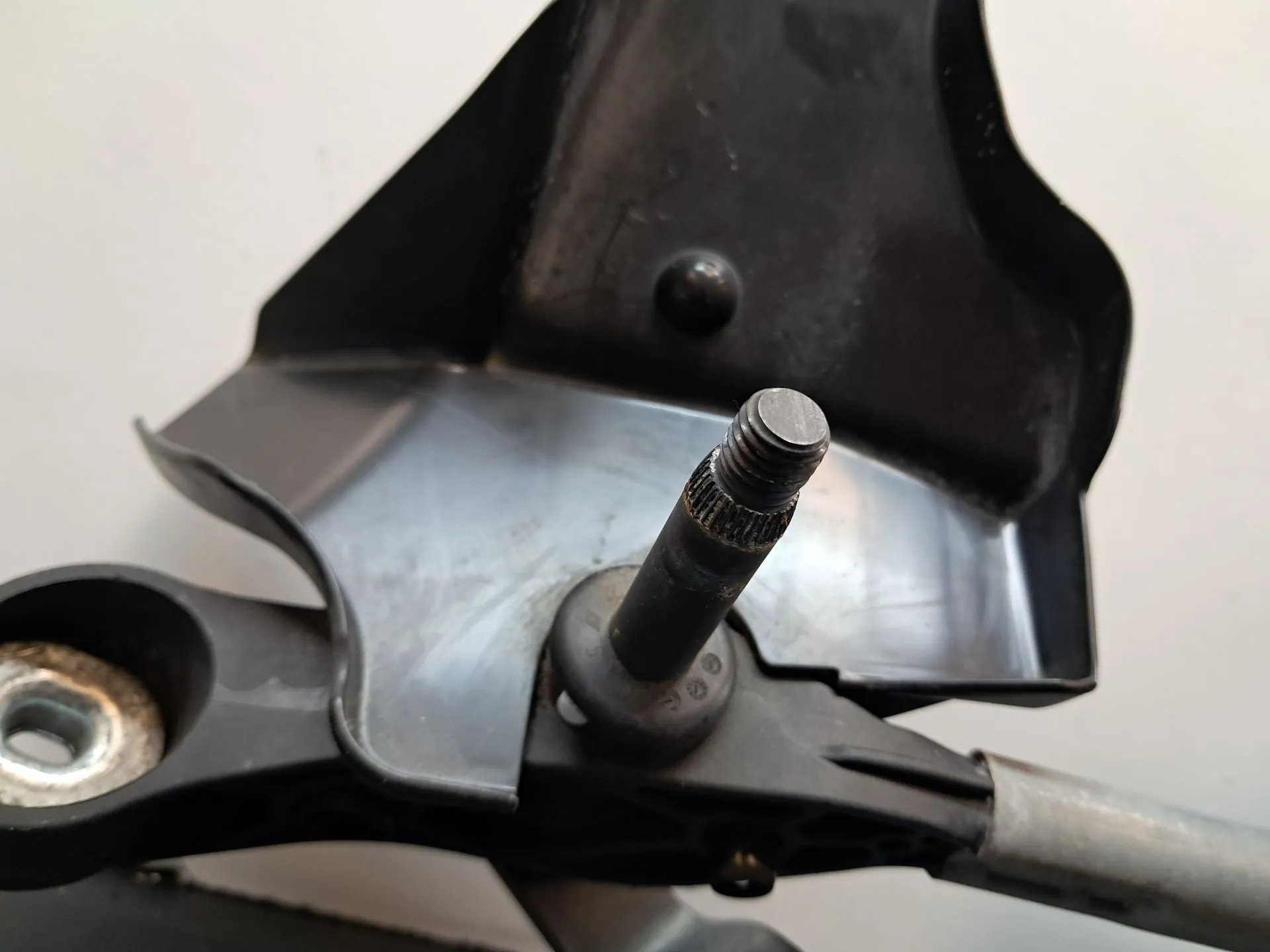 Motore tergicristallo anteriore BMW 1 (F20) Imagem-1