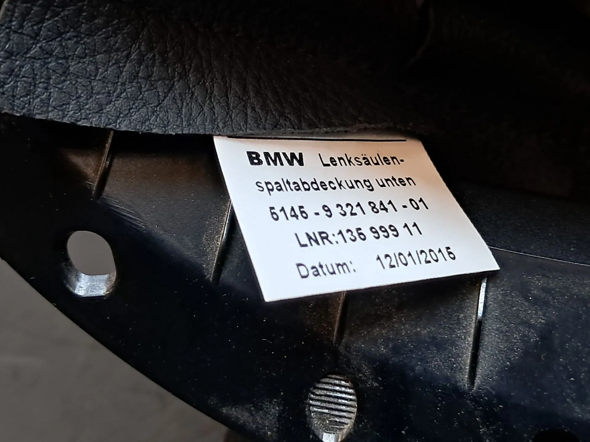 Protezione della colonna dello sterzo / plastiche del volante BMW 1 (F20) Imagem-4