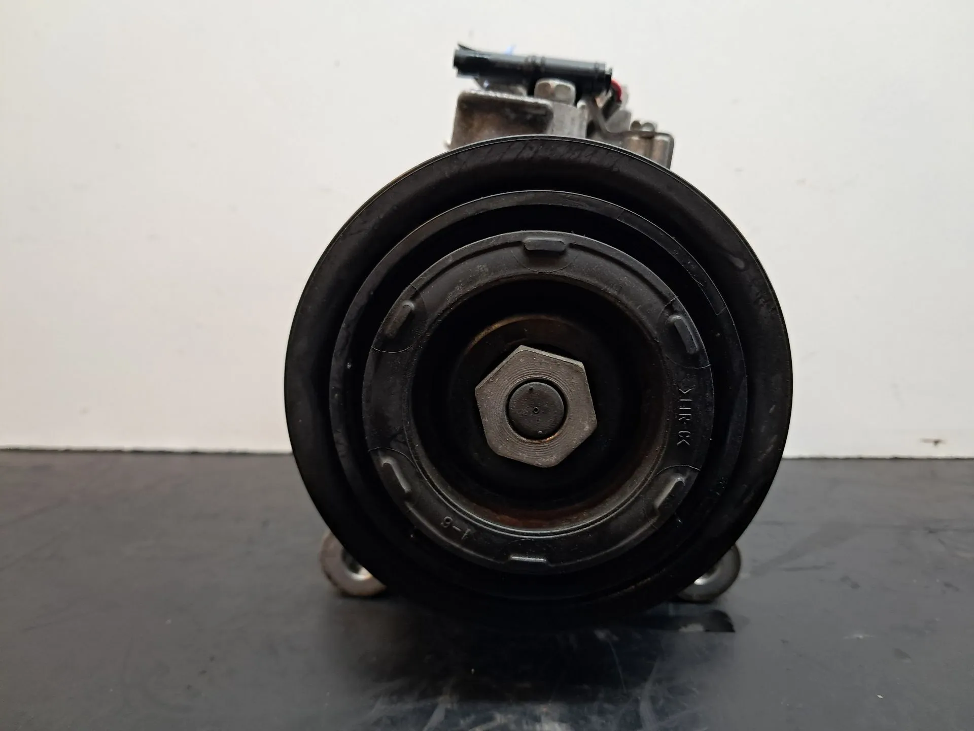 Compresseur AC BMW 1 (F20) Imagem-2