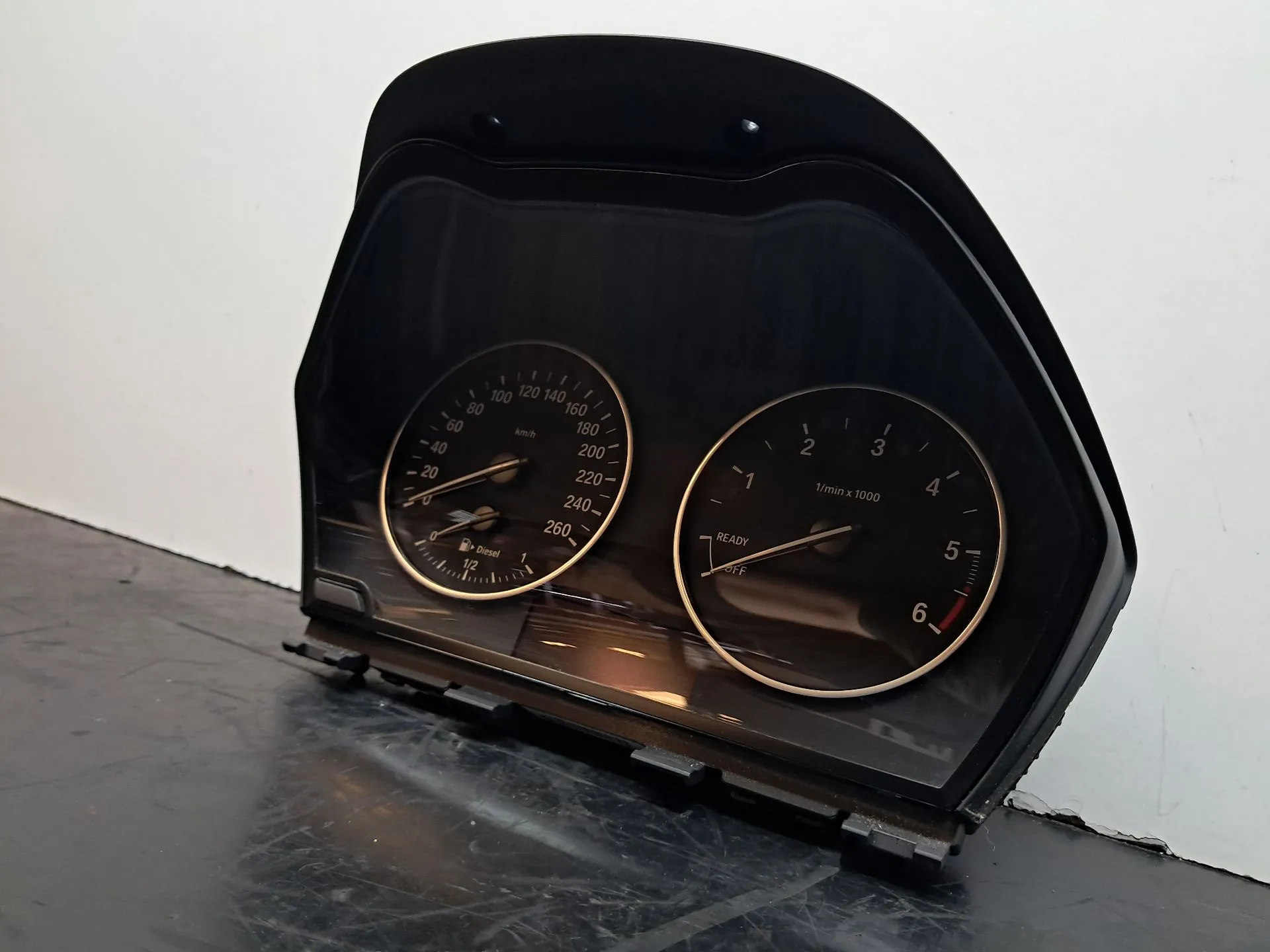 Quadrante / painel de instrumentos BMW 1 (F20) Imagem-1