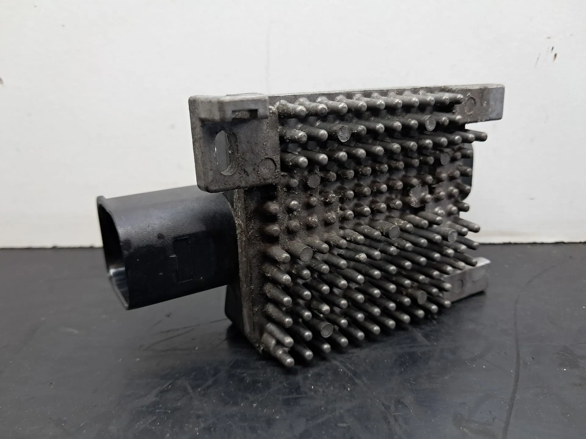 Resistência do ventilador / ventoínha BMW 1 (F20) Imagem-2