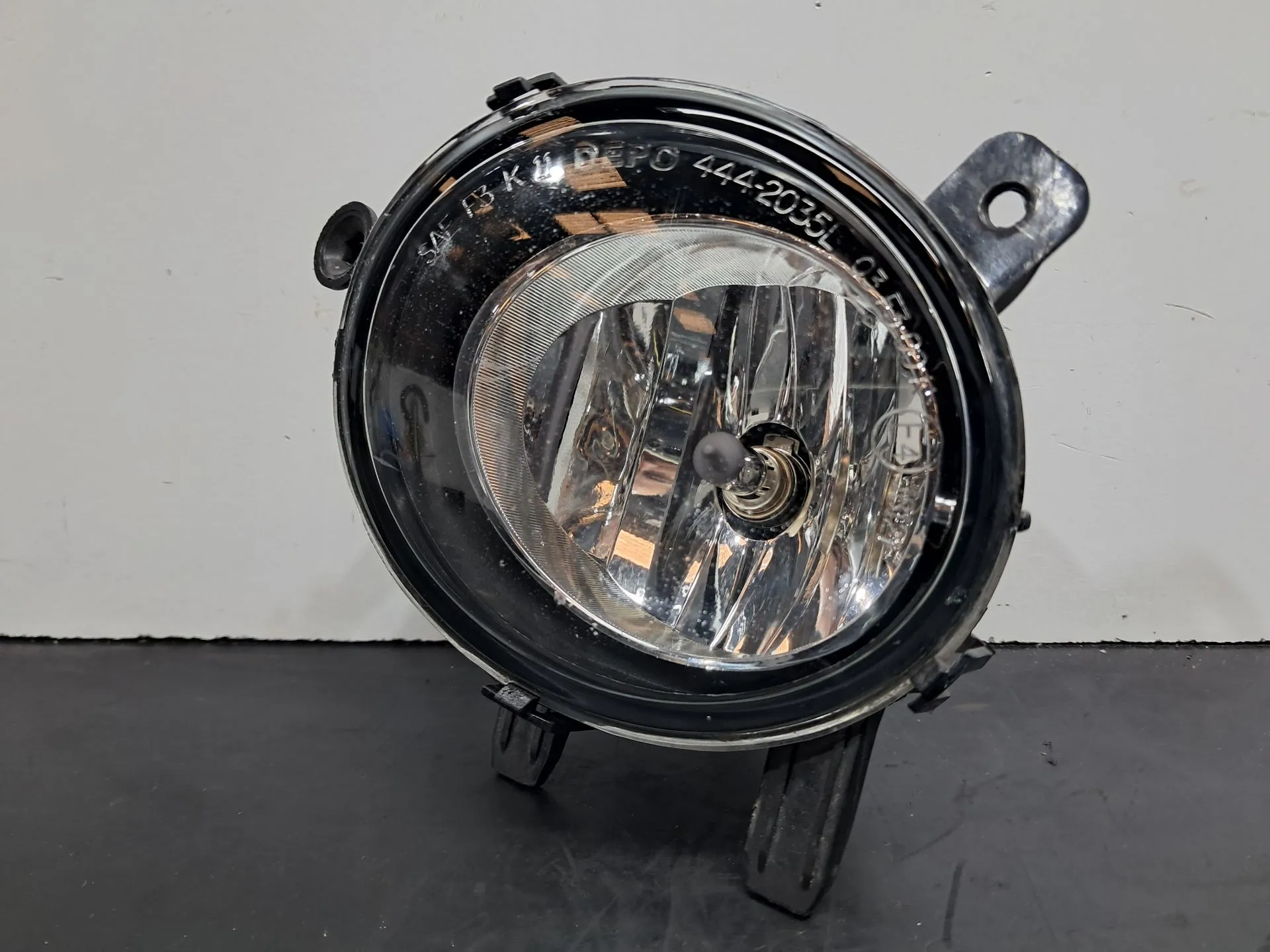 Feu antibrouillard Avant Gauche BMW 1 (F20)