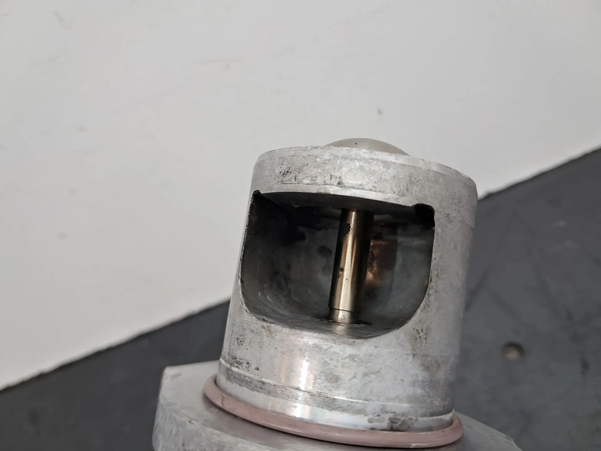 Válvula EGR BMW 1 (F20) Imagem-1