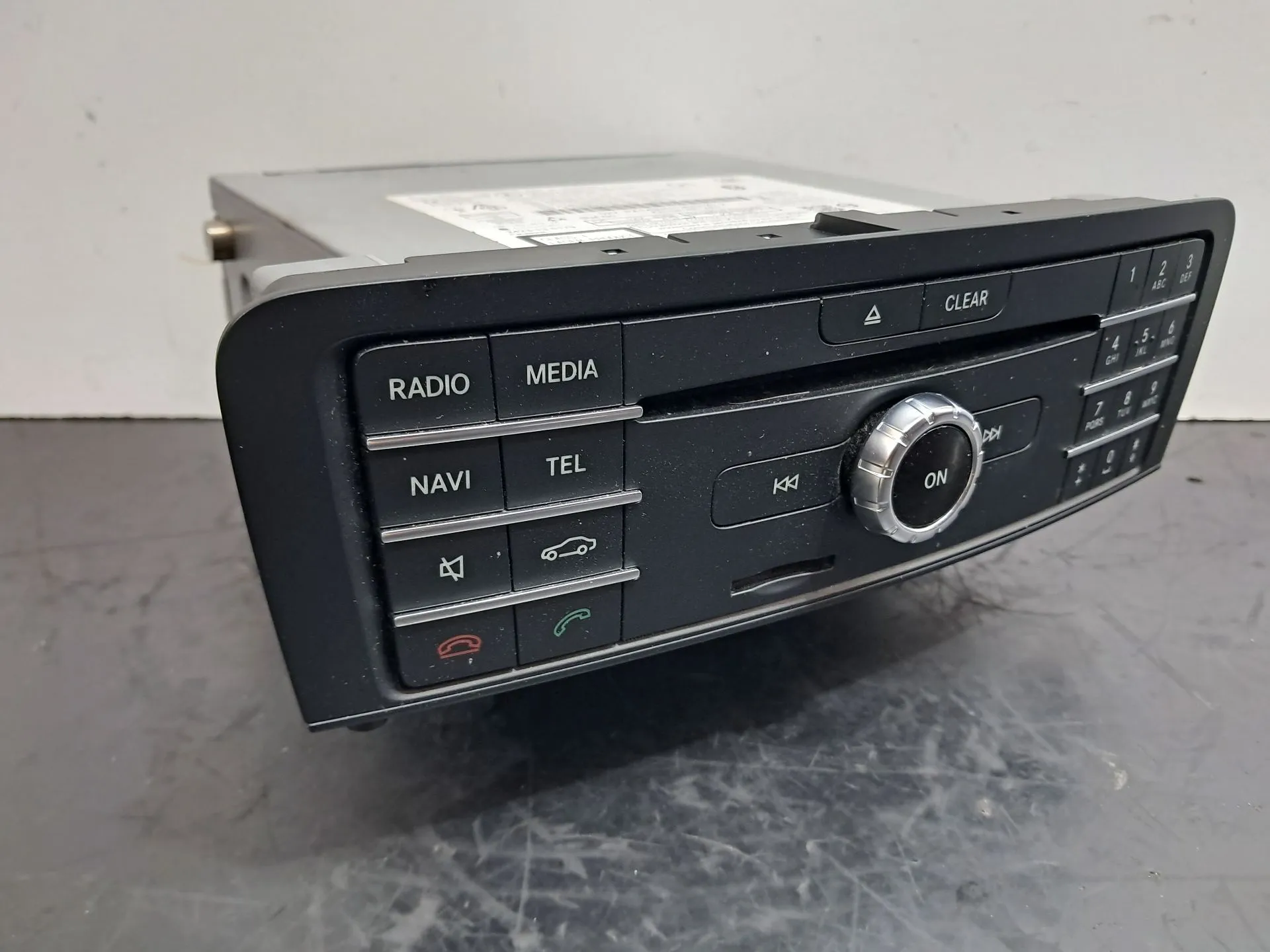 Rádio / auto-rádio MERCEDES-BENZ Classe A (W176)