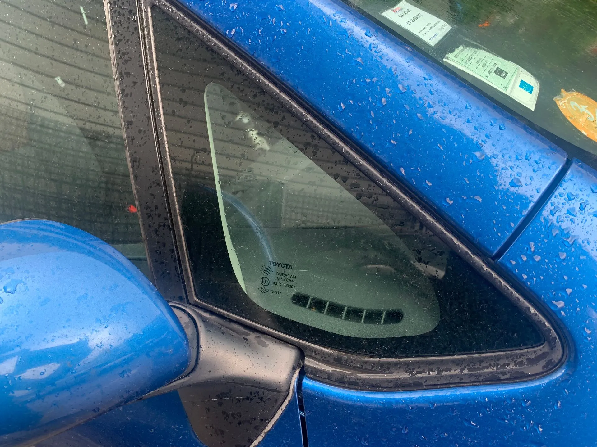 Vitre triangulaire avant Droite TOYOTA Auris Hatchback (_E15_)