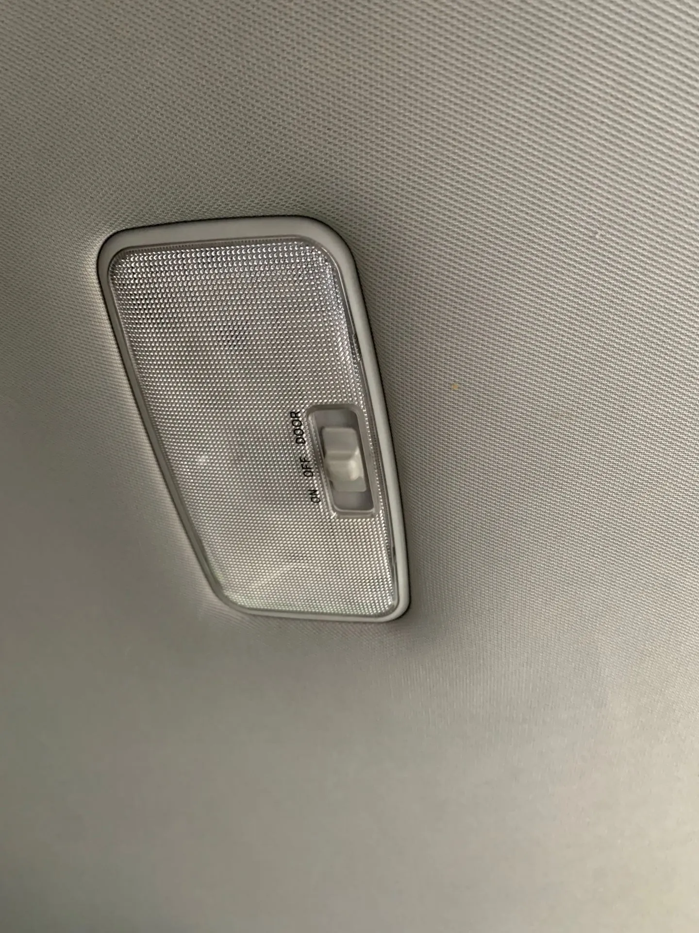 Plafón central TOYOTA Auris Hatchback (_E15_)