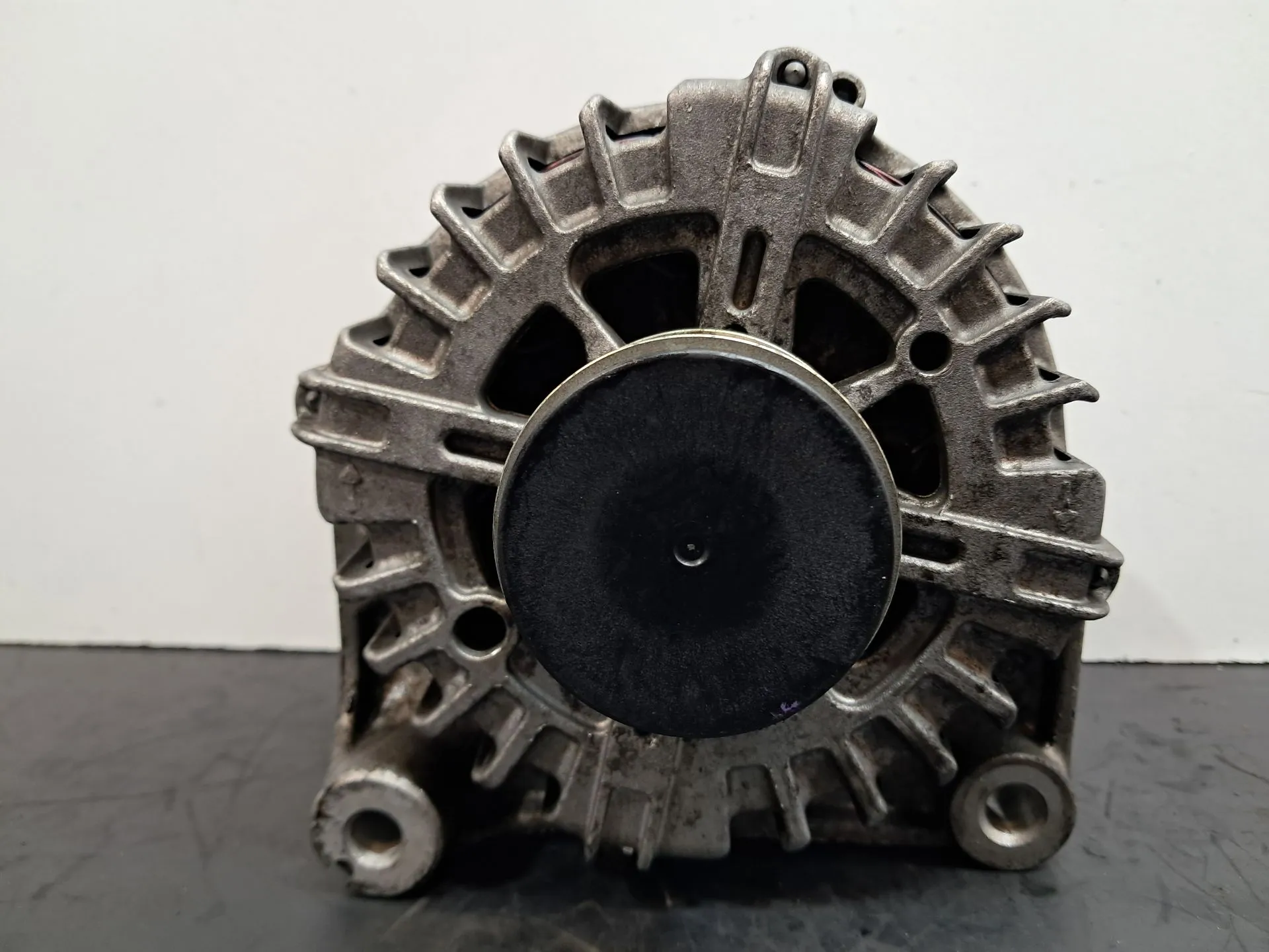 Alternador BMW 1 (F20) Imagem-1