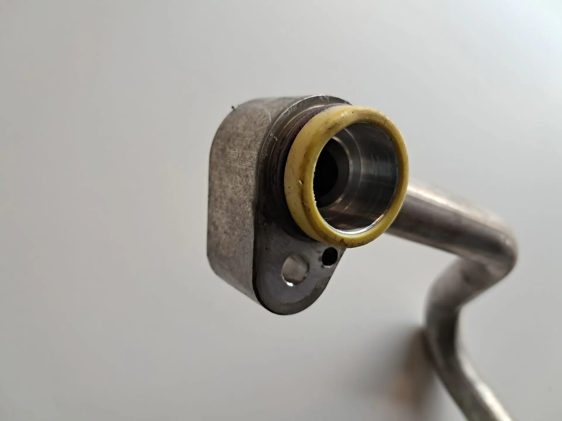 AC pipe BMW 1 (F20) Imagem-1