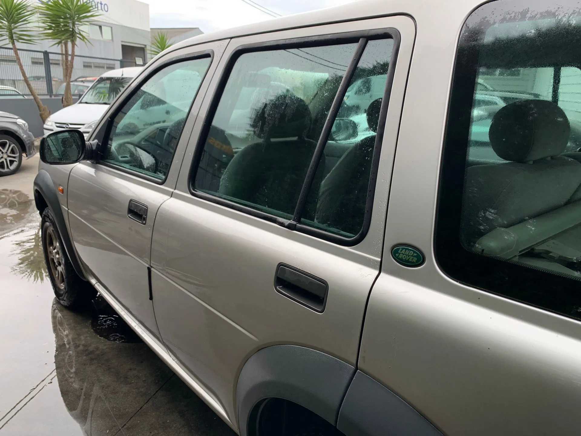 Porta trás esquerda LAND ROVER Freelander (L314)