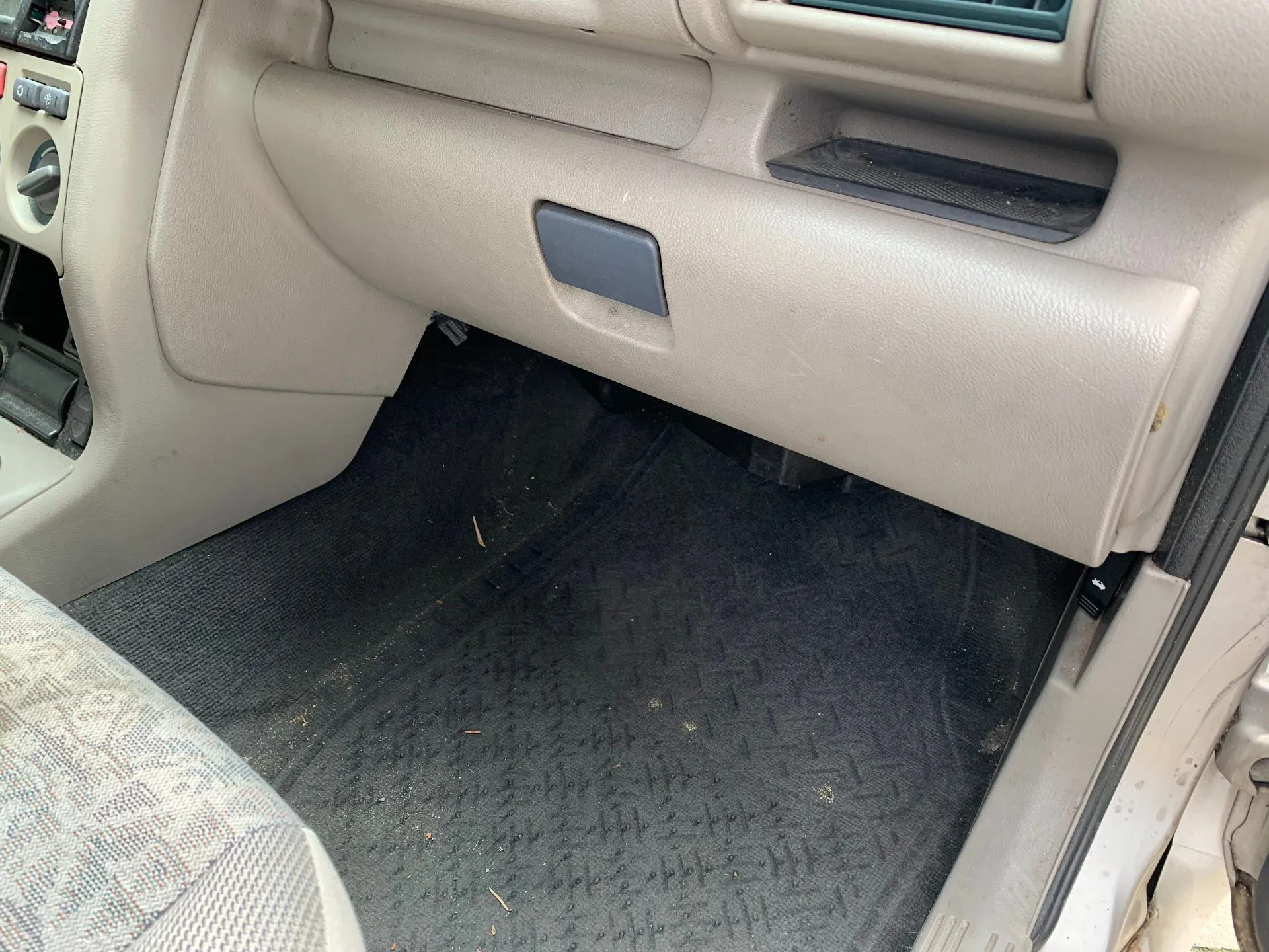 Porta luvas LAND ROVER Freelander (L314)
