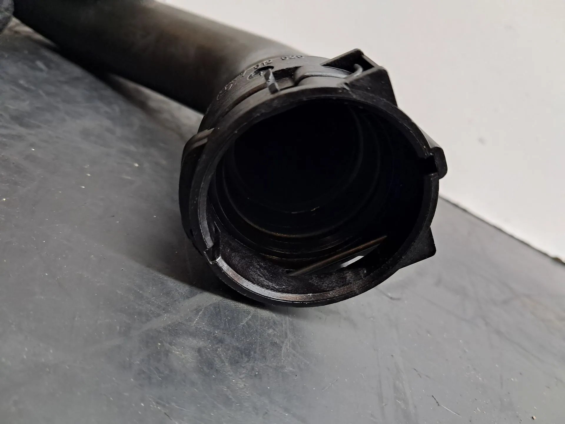 Tubo da água BMW 1 (F20) Imagem-2