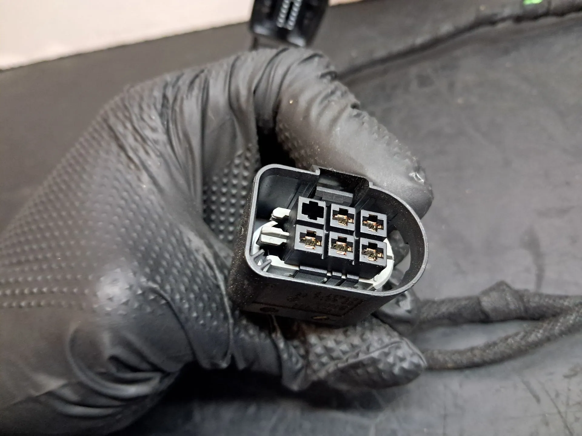 Interior electrical installation / interior wiring BMW 1 (F20) Imagem-1