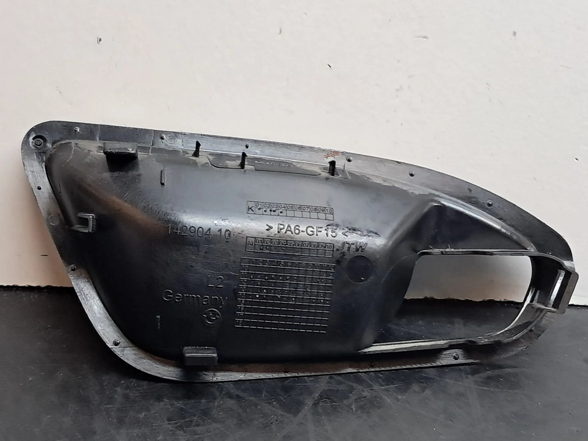 Moldura puerta trasera izquierda BMW 1 (F20) Imagem-1