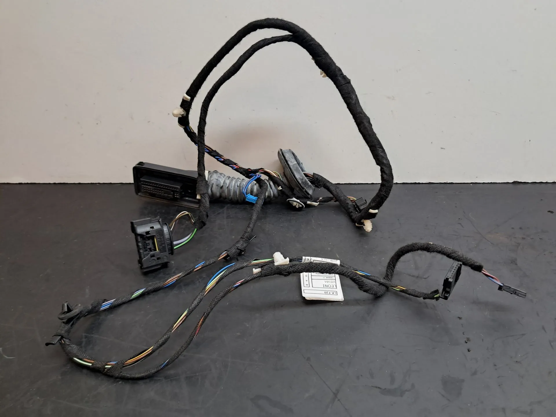 Installation électrique intérieure / câblage intérieur BMW 1 (F20)