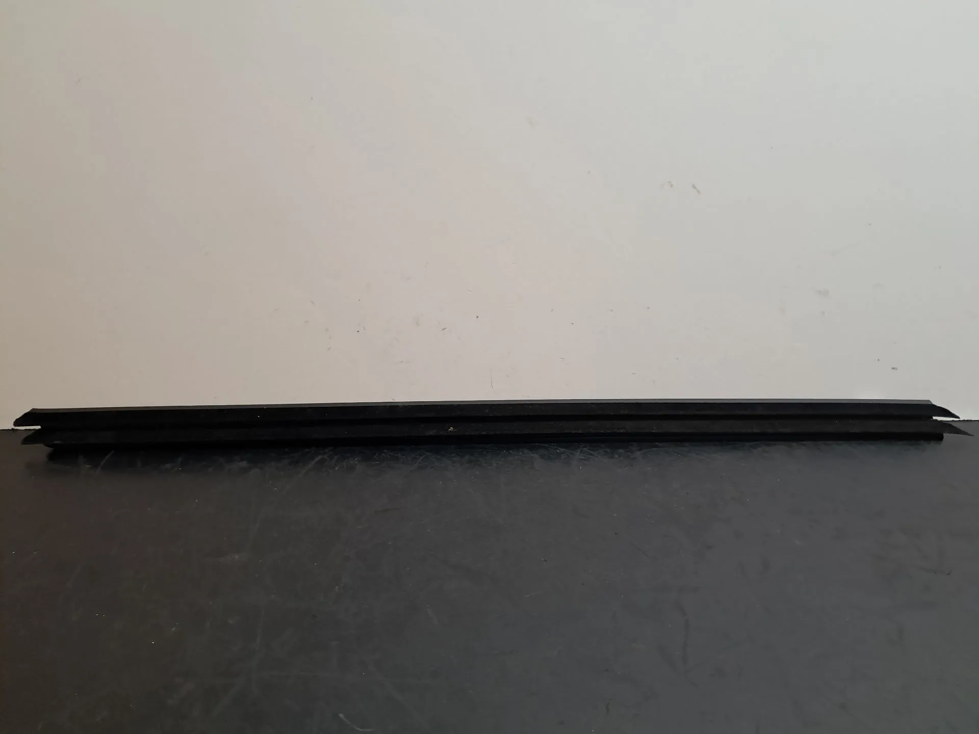 Raspador Vidrio de Puerta Delantera Derecha BMW 1 (F20)